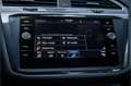 Volkswagen Tiguan 1.4 TSI eHybrid R-Line Business+ - Panodak - Trekh Zwart - thumbnail 40
