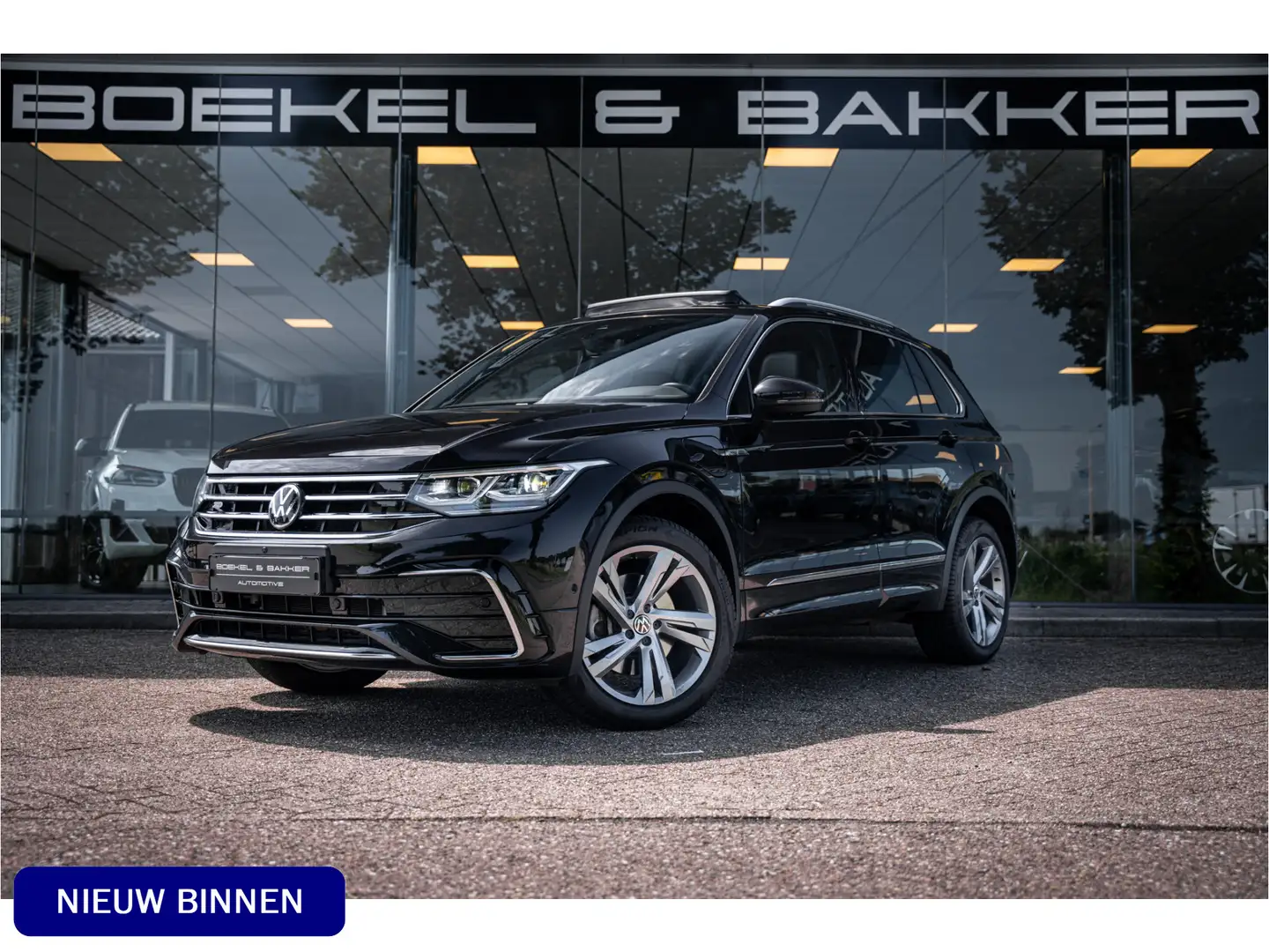 Volkswagen Tiguan 1.4 TSI eHybrid R-Line Business+ - Panodak - Trekh Zwart - 1