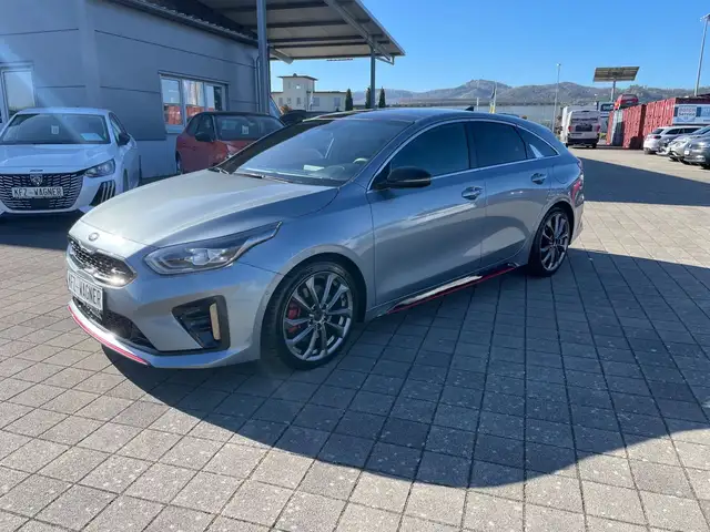Kia Proceed 1.6 T-GDI GT (EURO 6d-TEMP)