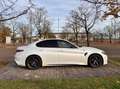 Alfa Romeo Giulia Giulia 2.9 V6 Bi-Turbo AT8 Quadrifoglio Weiß - thumbnail 8
