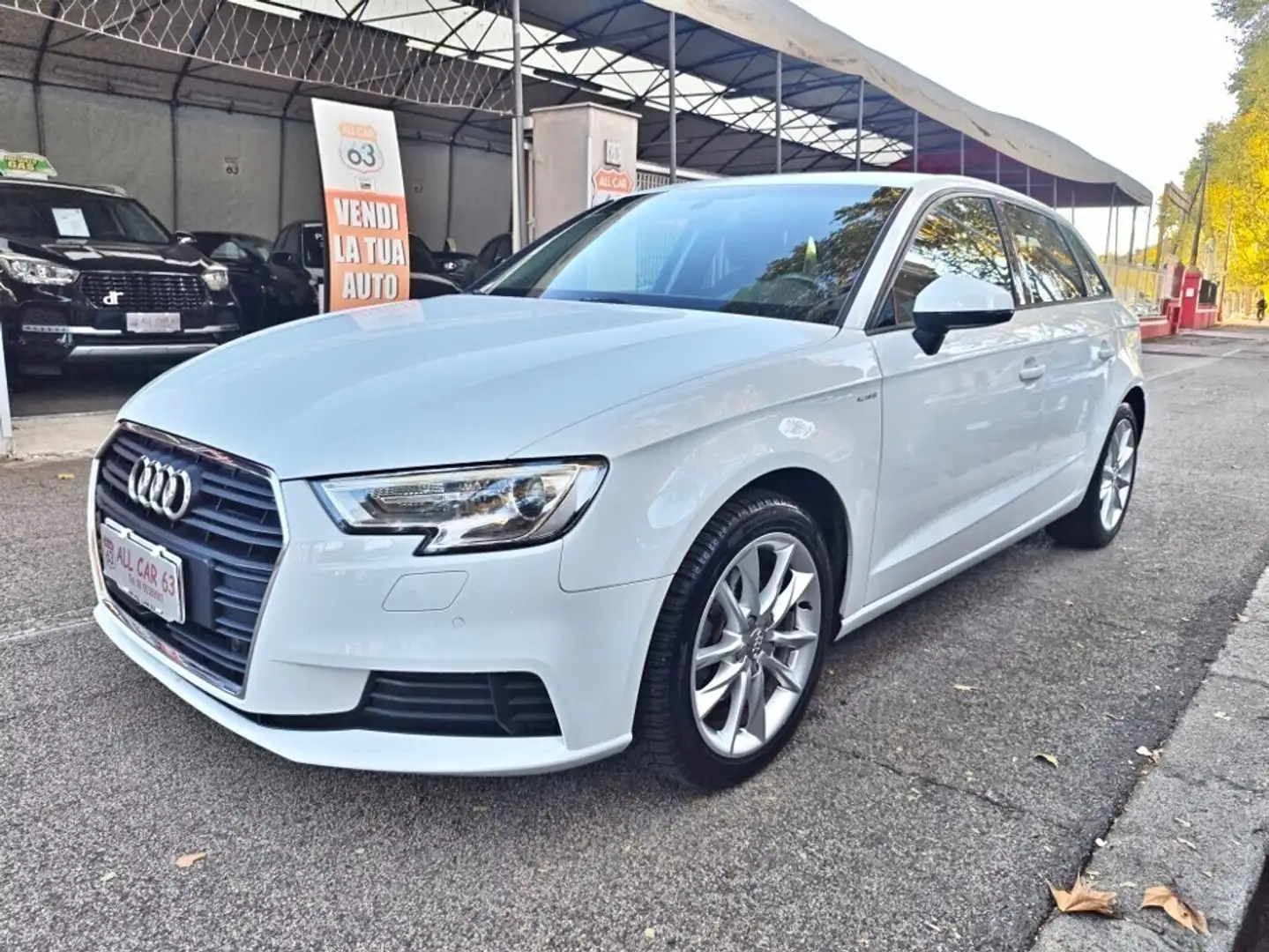Audi A3 2.0 TDI AUTOMATICA NAVI EURO 6 Bianco - 1