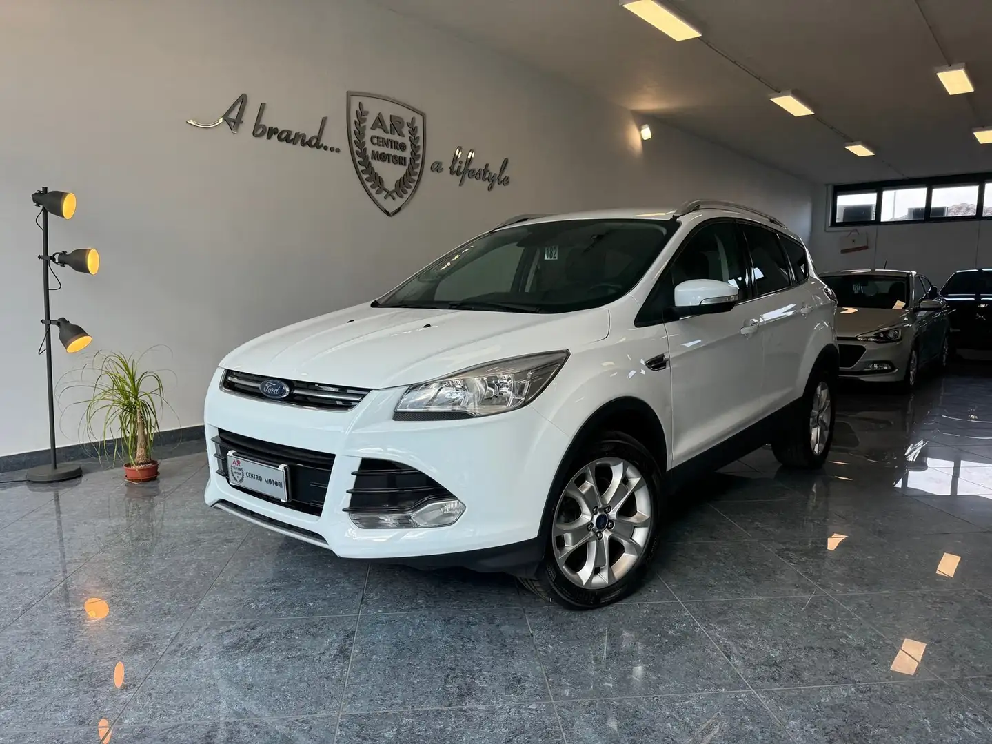 Ford Kuga 2.0 tdci Titanium 4wd s 4X4 Navi Pelle Tagliandi Weiß - 1