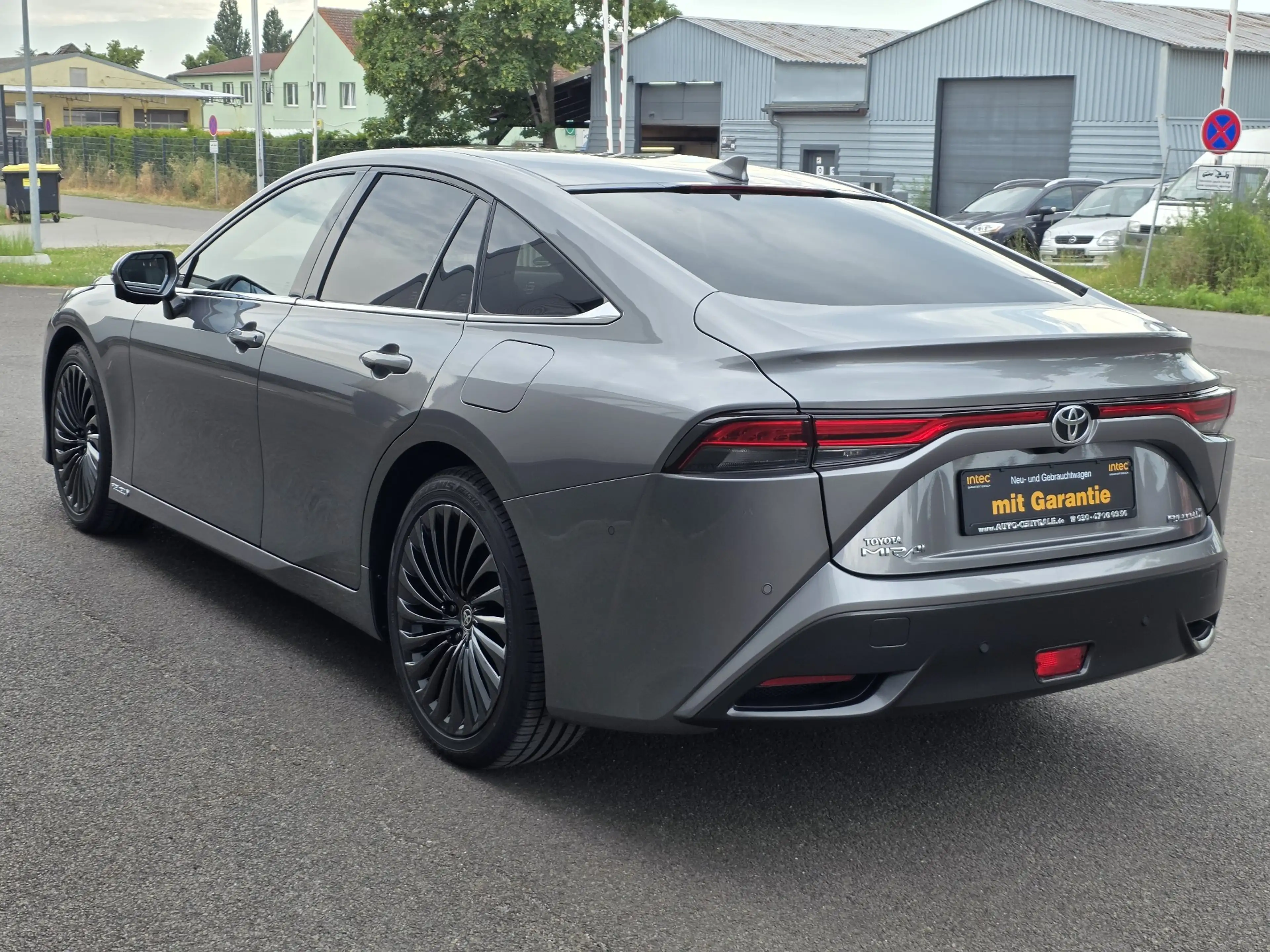 Toyota Mirai Mirai Luxury — photo 11