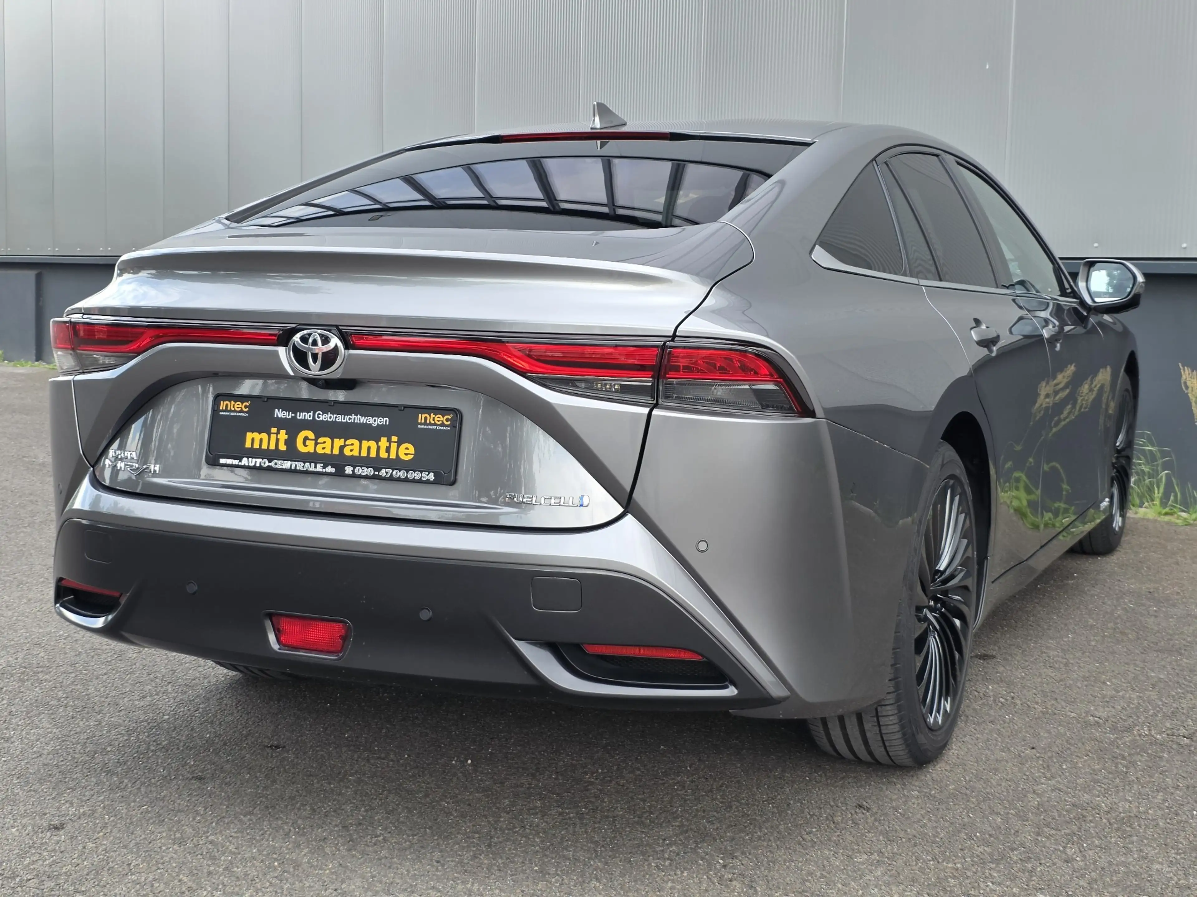 Toyota Mirai Mirai Luxury — photo 15