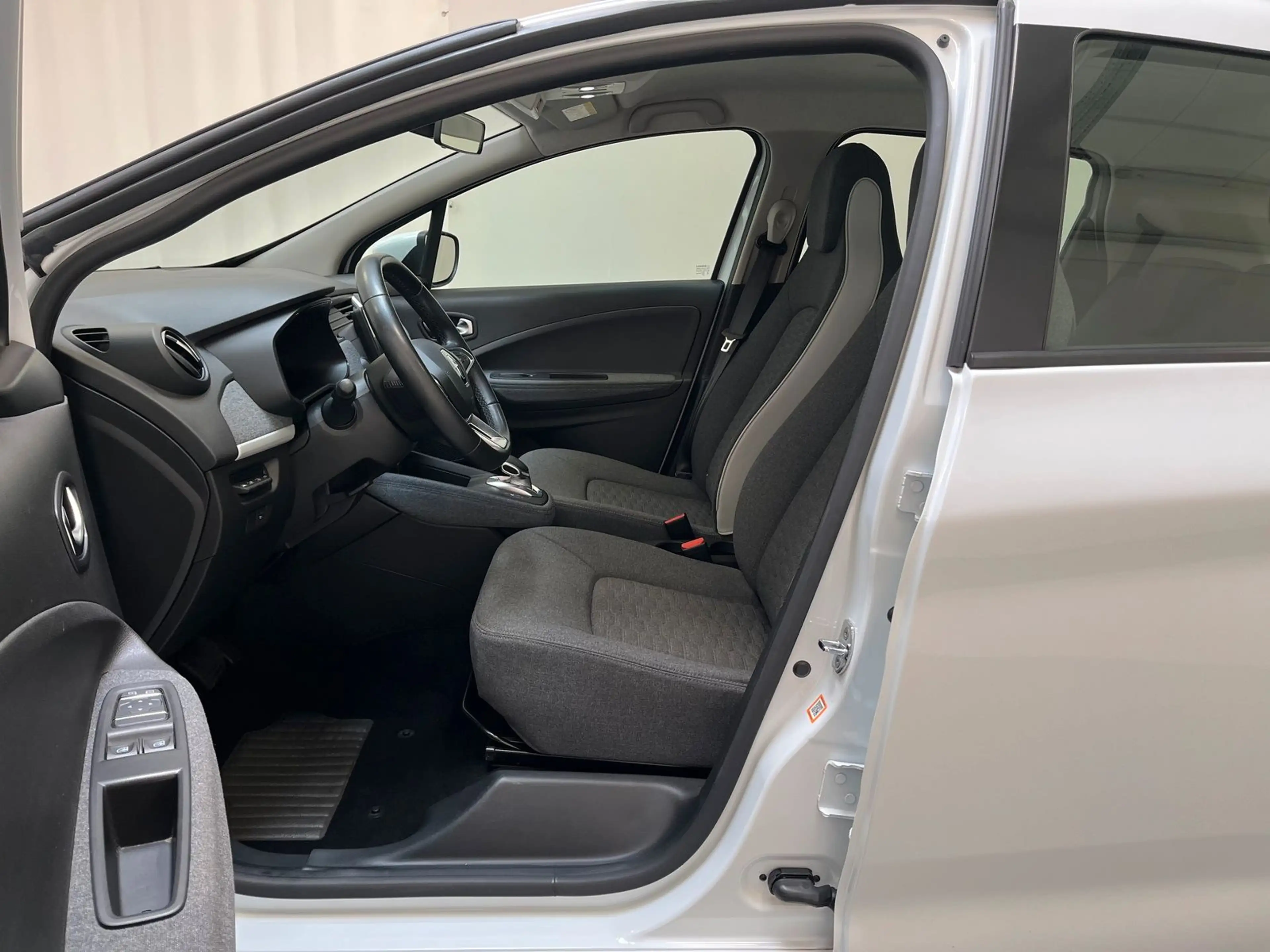 Renault ZOE Zoe R135 Evolution R135/ EV50 (Batterie 52 kWh) — photo 8