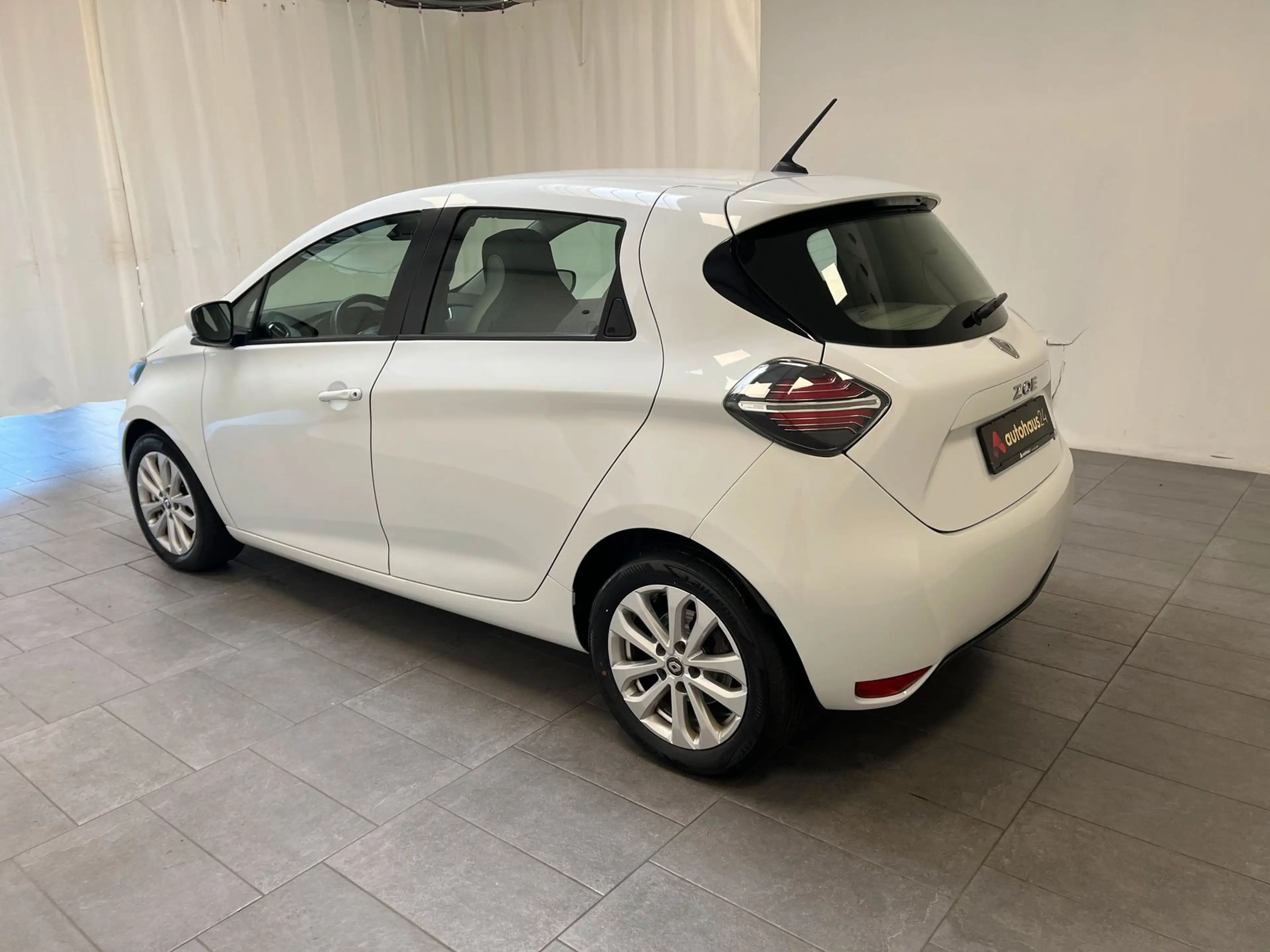 Renault ZOE Zoe R135 Evolution R135/ EV50 (Batterie 52 kWh) — photo 4