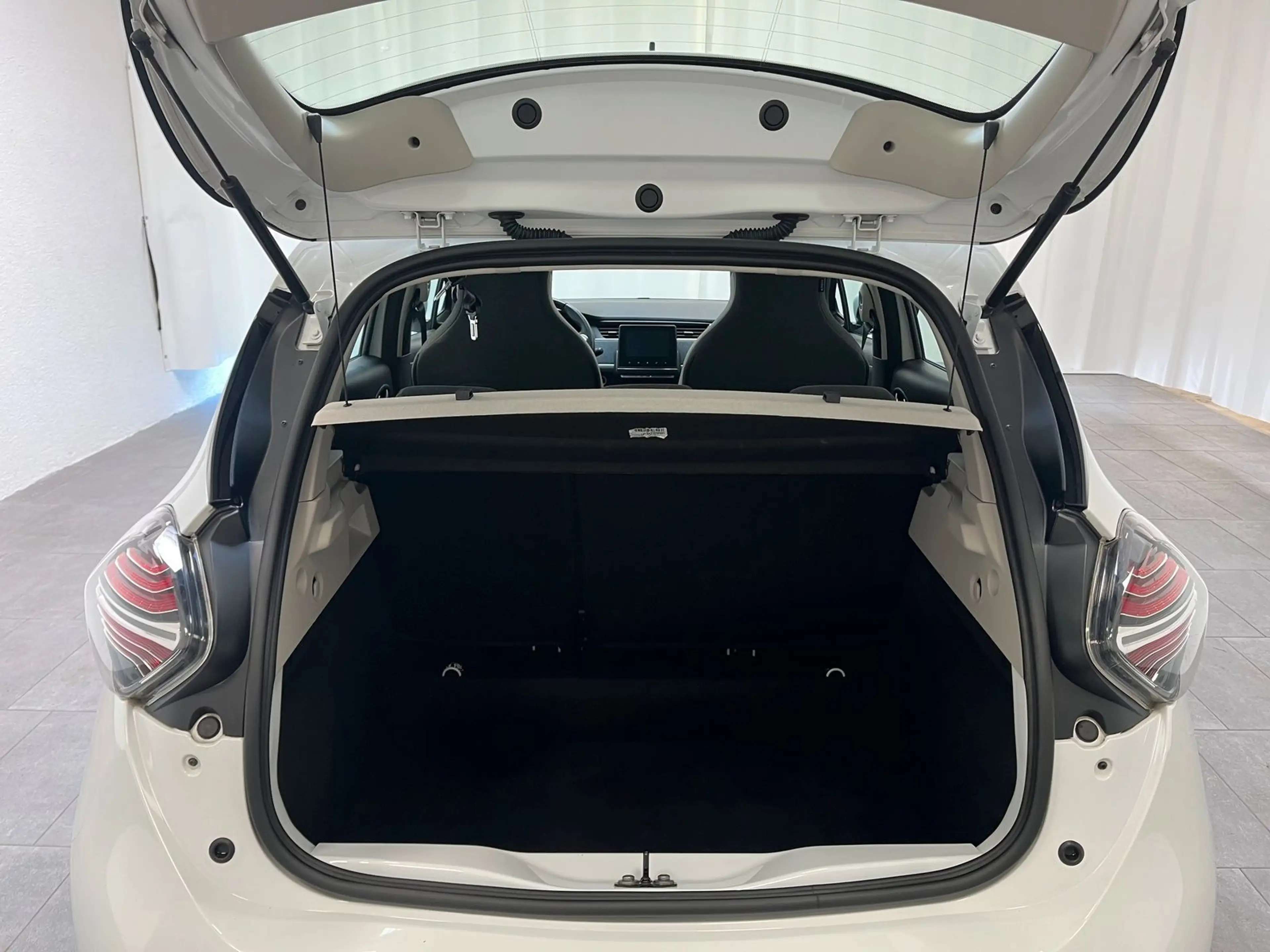 Renault ZOE Zoe R135 Evolution R135/ EV50 (Batterie 52 kWh) — photo 6