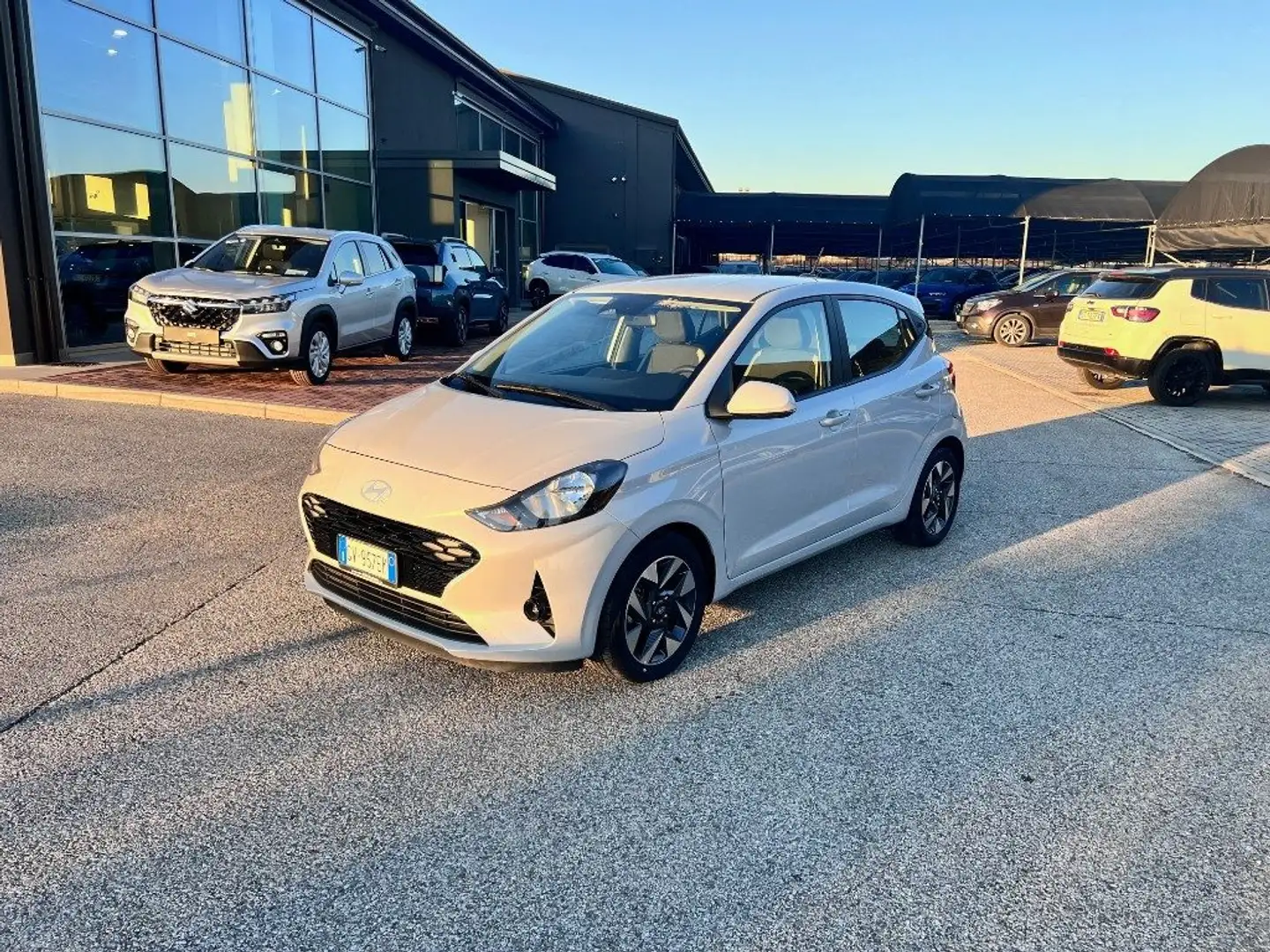 Hyundai i10 1.0 MPI AT Connectline Argento - 1