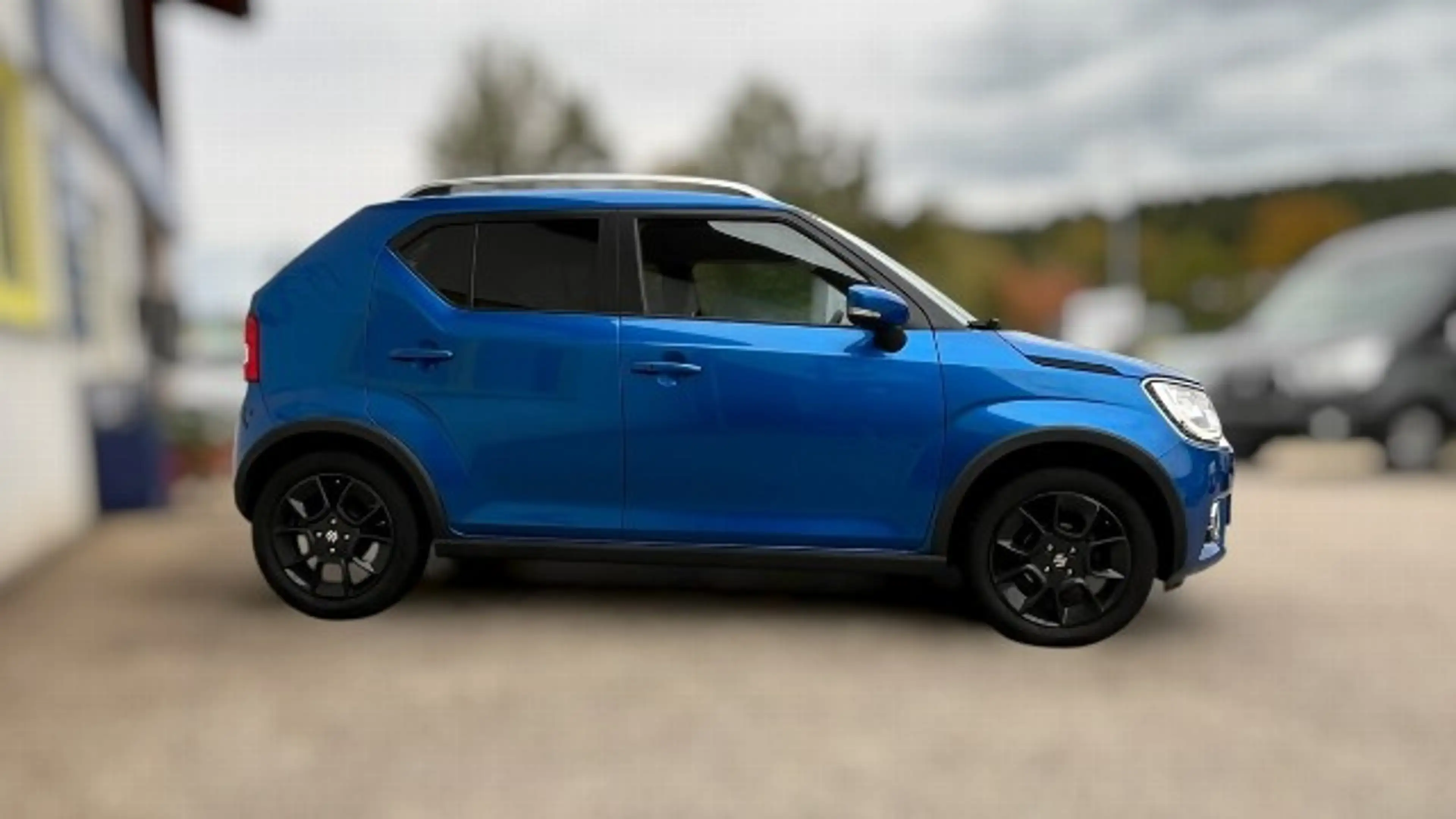 Suzuki Ignis 1.2 *1.Hand*Automatik*Navi*Bluetooth*Rückfahrkame — photo 7