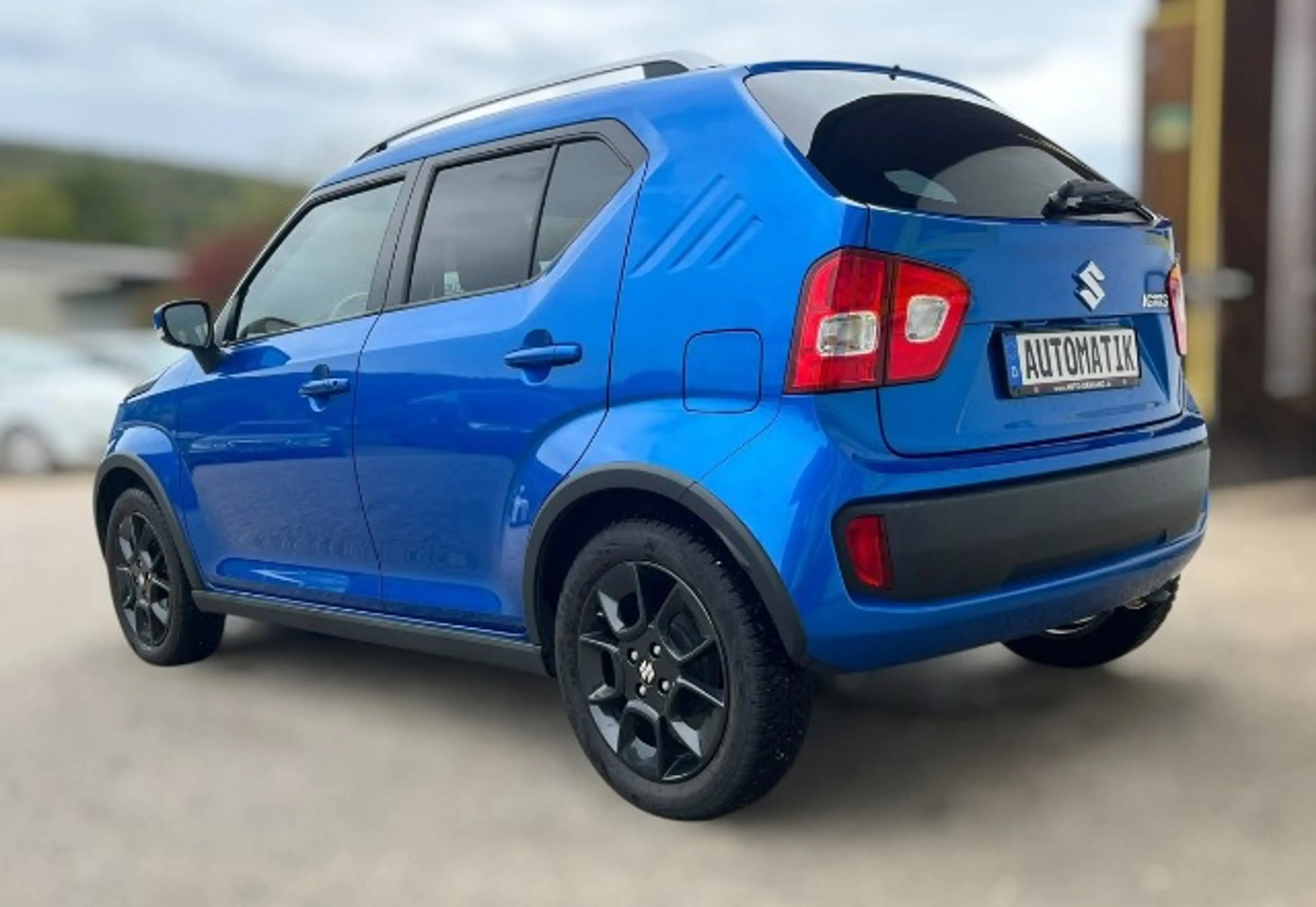 Suzuki Ignis 1.2 *1.Hand*Automatik*Navi*Bluetooth*Rückfahrkame — photo 4