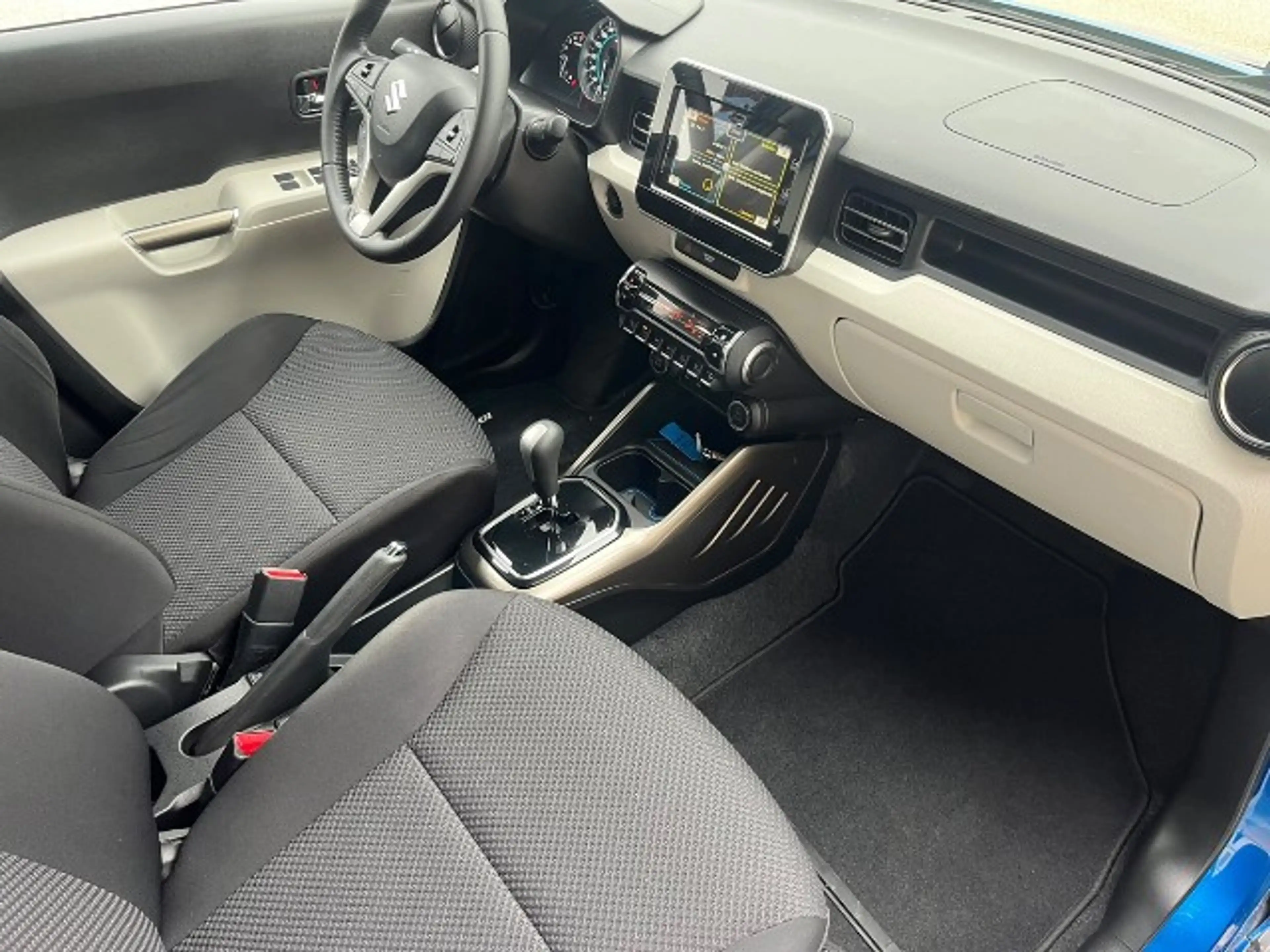 Suzuki Ignis 1.2 *1.Hand*Automatik*Navi*Bluetooth*Rückfahrkame — photo 13