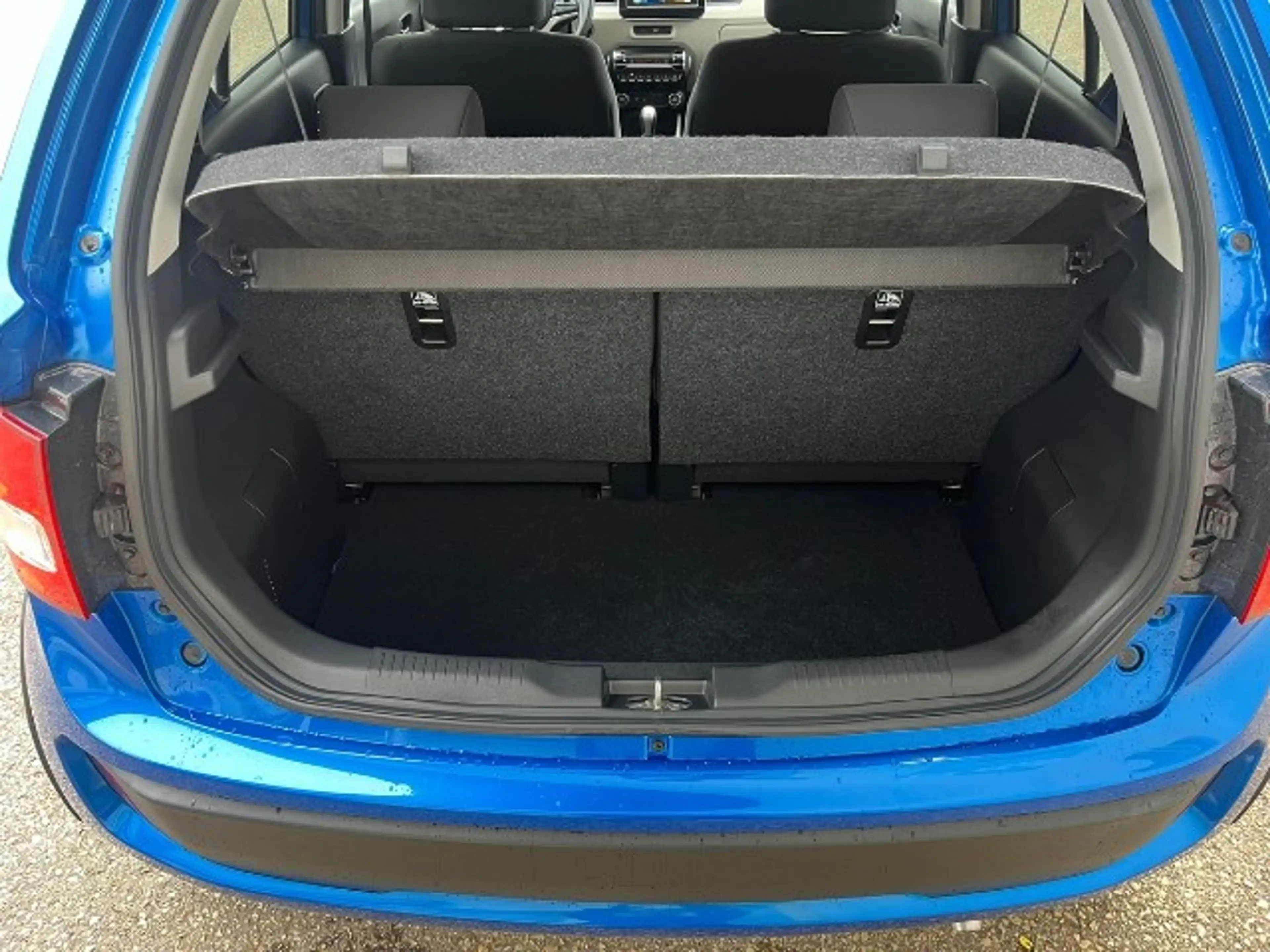 Suzuki Ignis 1.2 *1.Hand*Automatik*Navi*Bluetooth*Rückfahrkame — photo 14