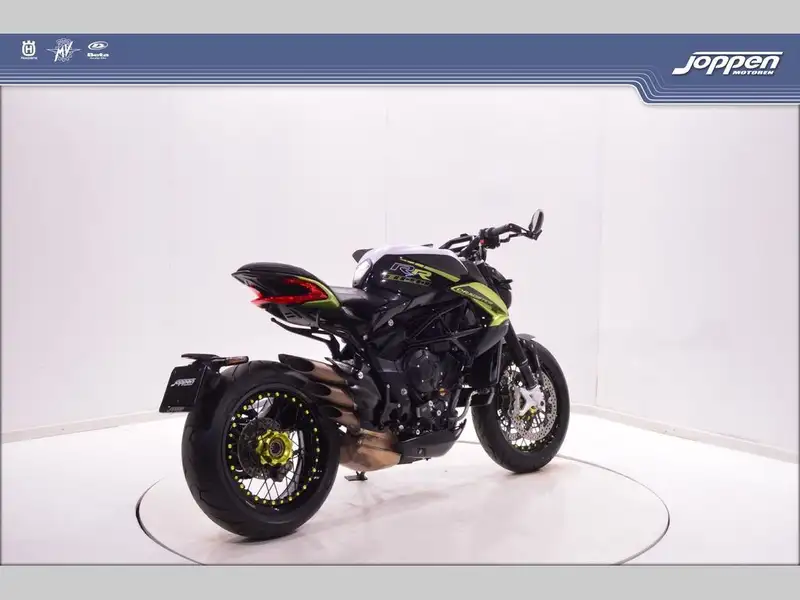 MV Agusta Dragster - foto 7