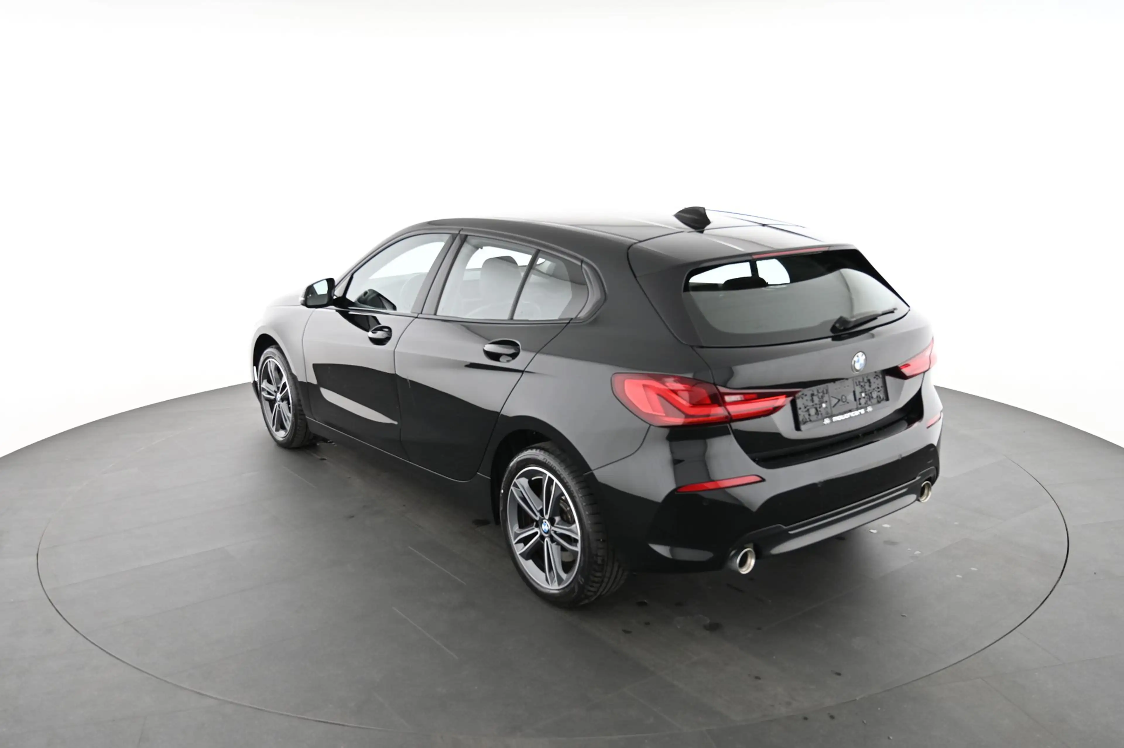 BMW 120 - 120 i 2.0 Sport Line Aut. Pickerl NEU — photo 9