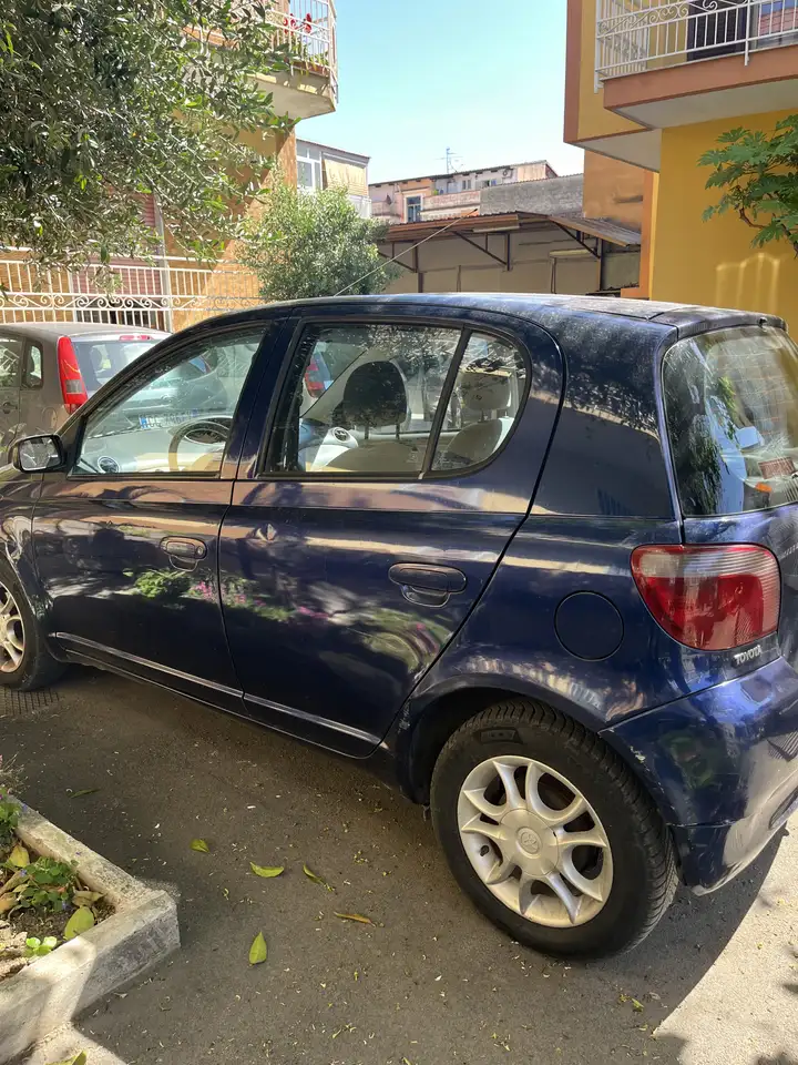 Toyota Yaris 5p 1.0 Sol, foto 3