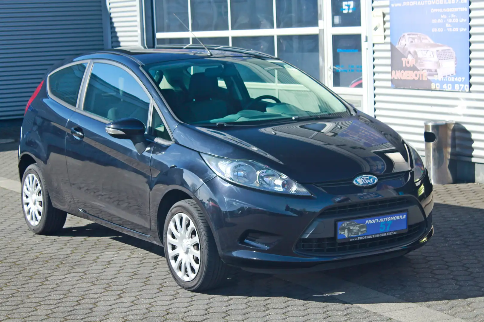 Ford Fiesta 1.25 *1.HAND*KLIMAANLAGE* Schwarz - 1