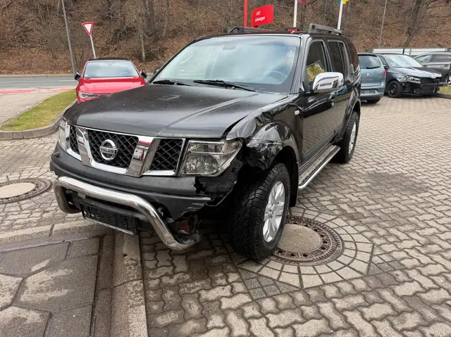 Nissan Pathfinder Diesel 2.5 dCi