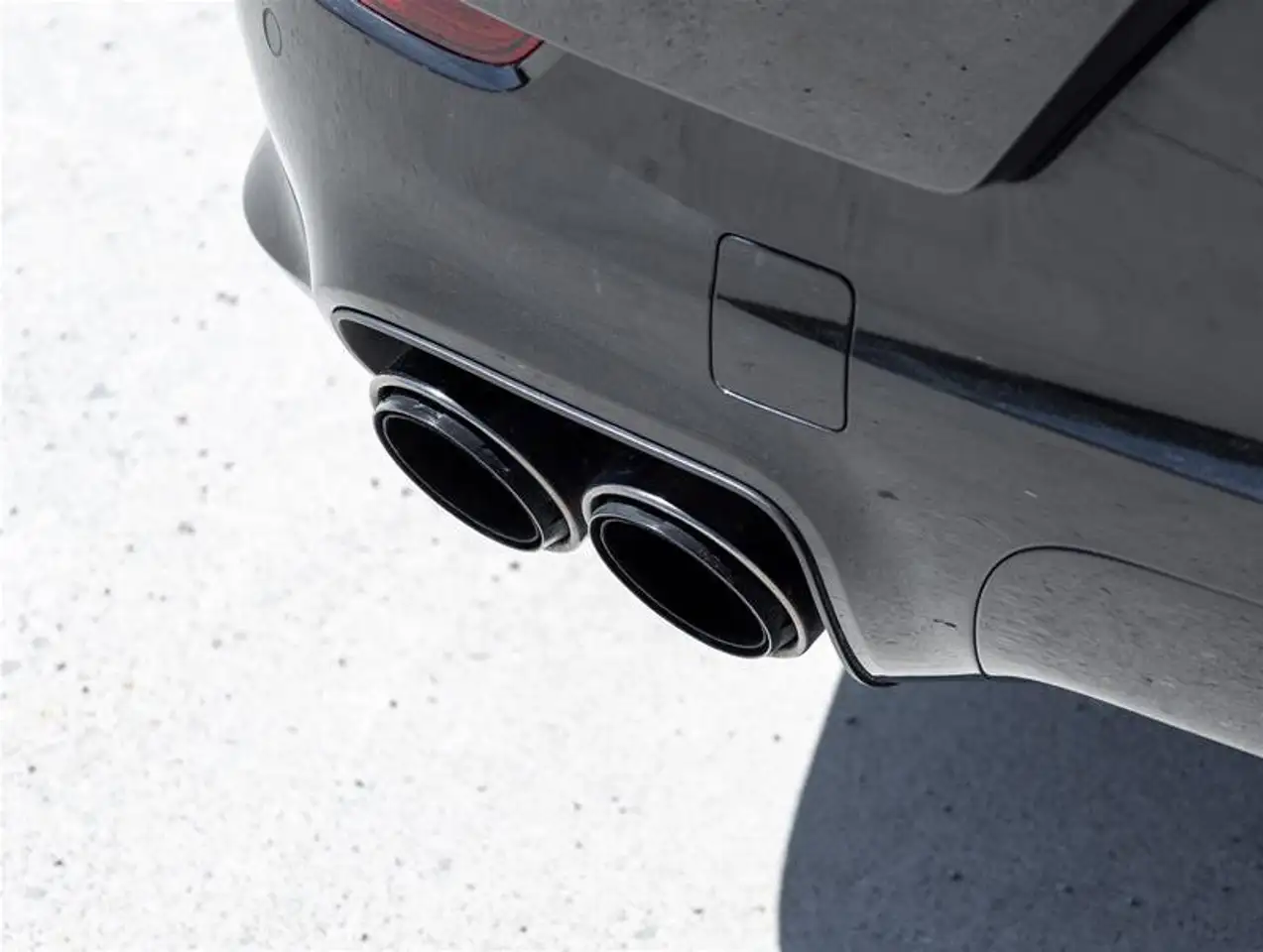 Porsche Cayenne снимка Porsche Cayenne