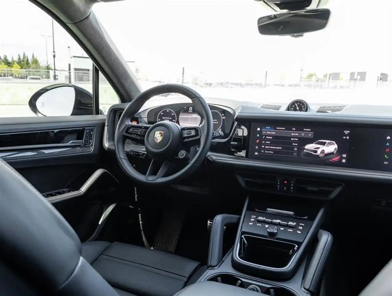Porsche Cayenne снимка Porsche Cayenne