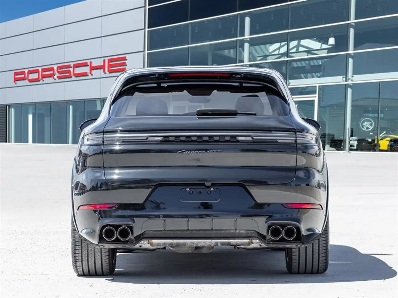 Porsche Cayenne снимка Porsche Cayenne