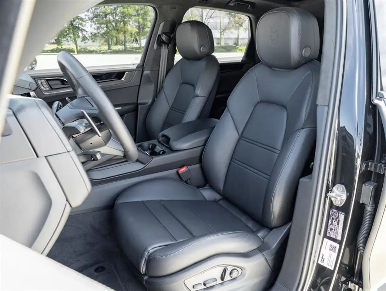 Porsche Cayenne снимка Porsche Cayenne