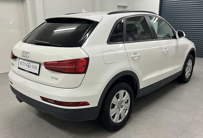 Audi Q3 35 TFSI S-tronic *AHK*Tempomat* — photo 4