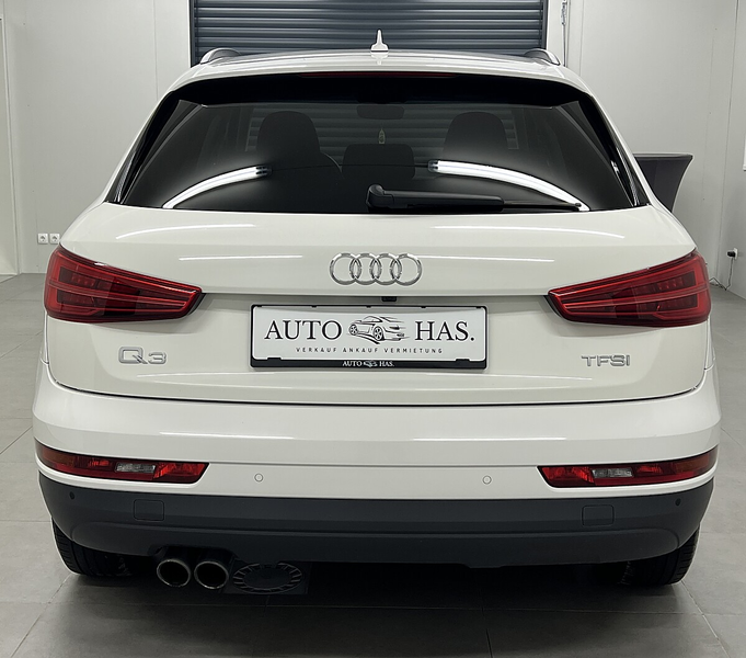 Audi Q3 35 TFSI S-tronic *AHK*Tempomat* — photo 7