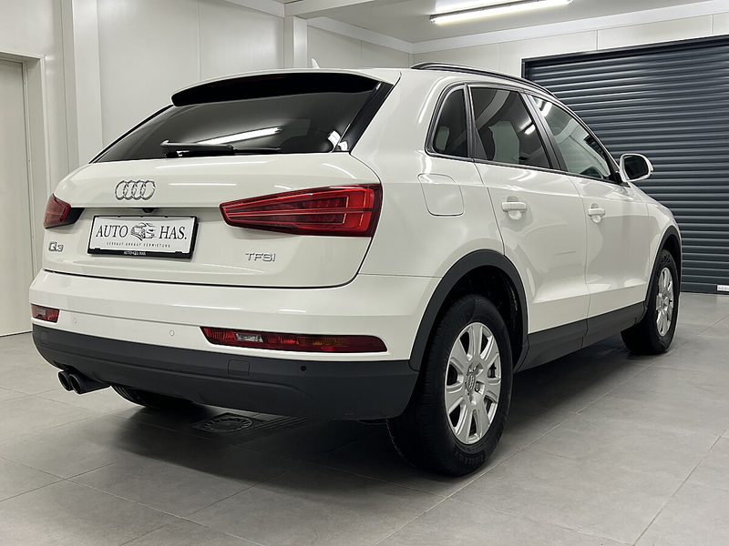 Audi Q3 35 TFSI S-tronic *AHK*Tempomat* — photo 6