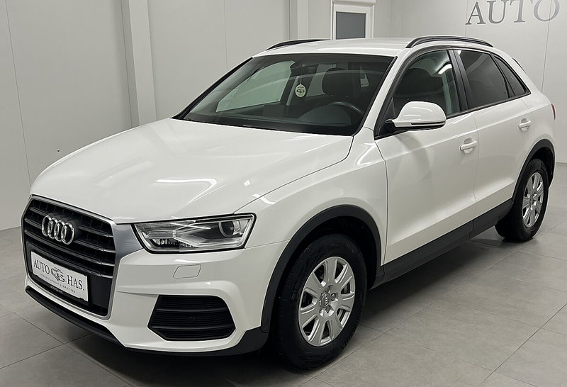 Audi Q3 35 TFSI S-tronic *AHK*Tempomat* — photo 11