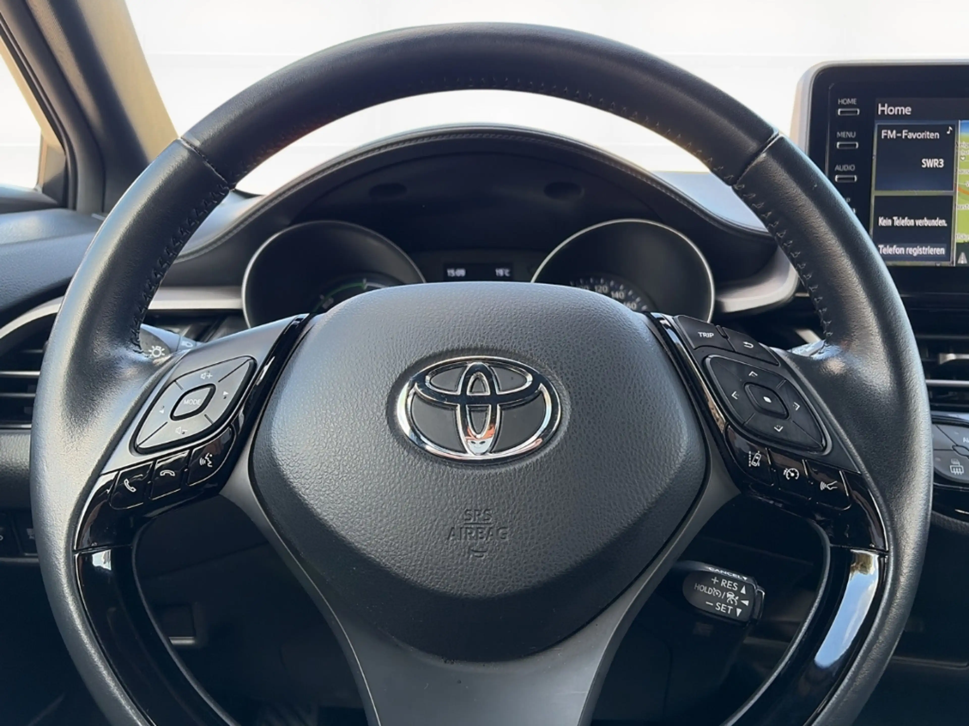 Toyota C-HR 2.0 Hybrid Business Edition +AHK +Kamera +Navi — photo 11
