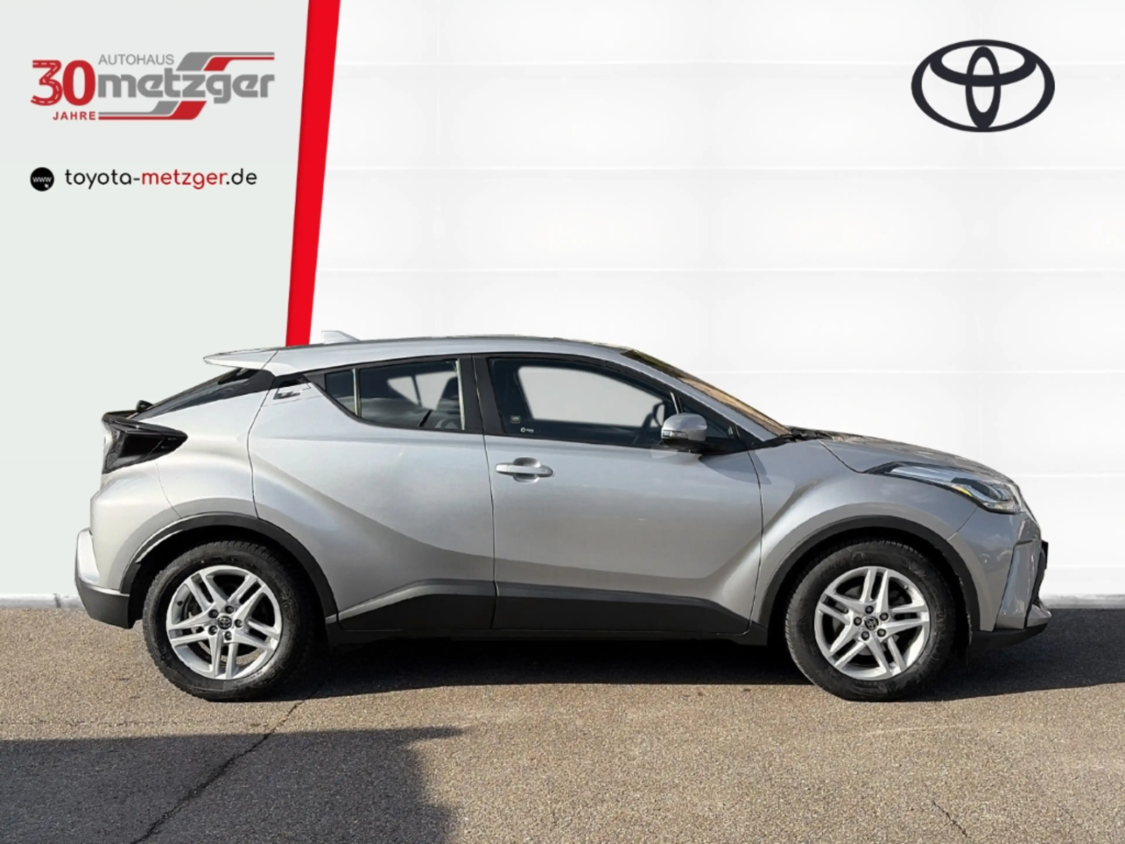 Toyota C-HR 2.0 Hybrid Business Edition +AHK +Kamera +Navi — photo 2