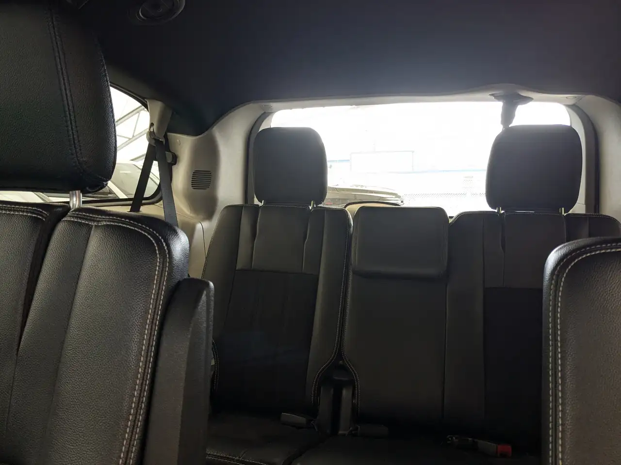 Dodge Grand Caravan снимка Dodge Grand Caravan
