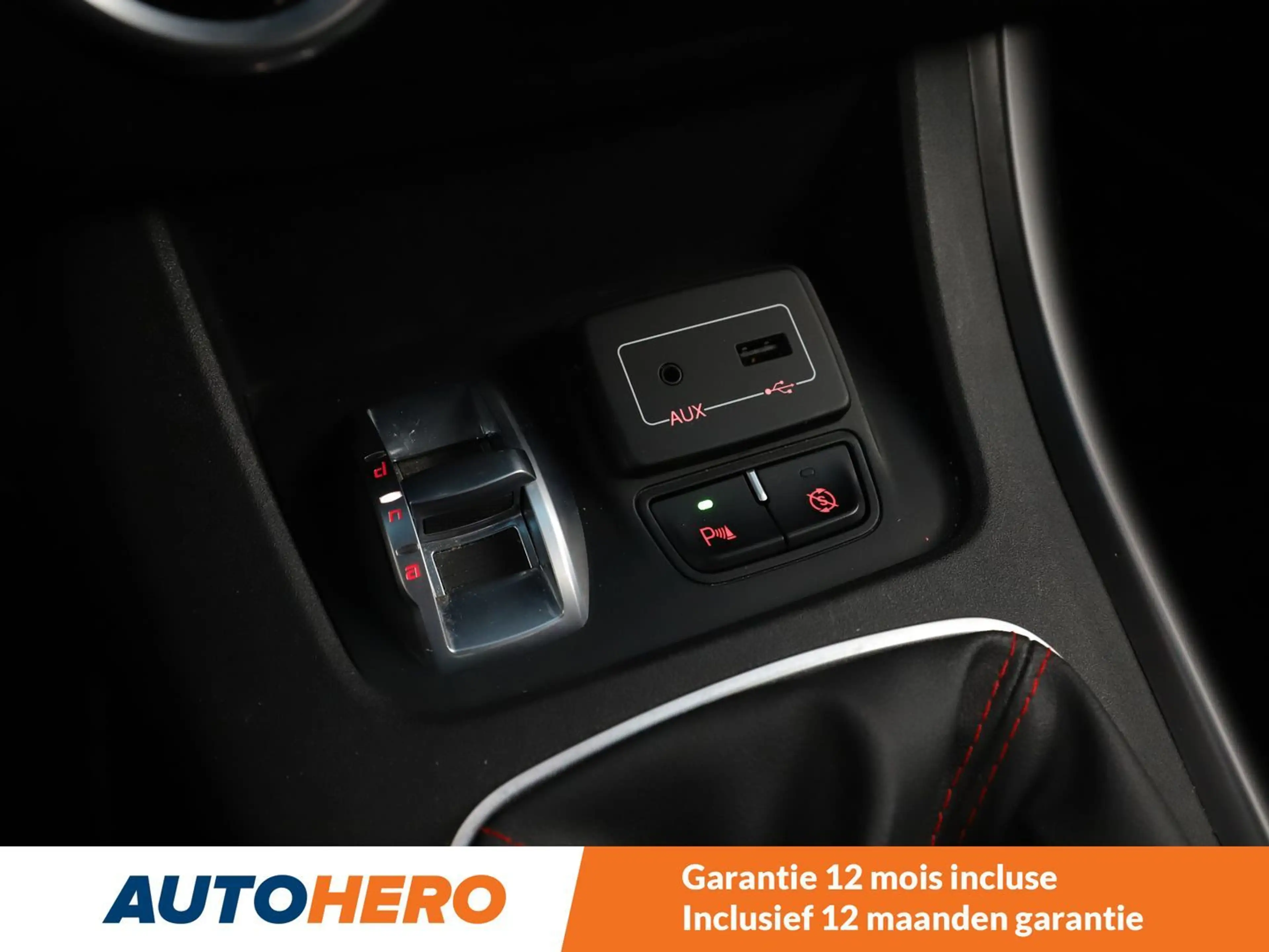 Alfa Romeo Giulietta 1.4 Turbo Sport — photo 11
