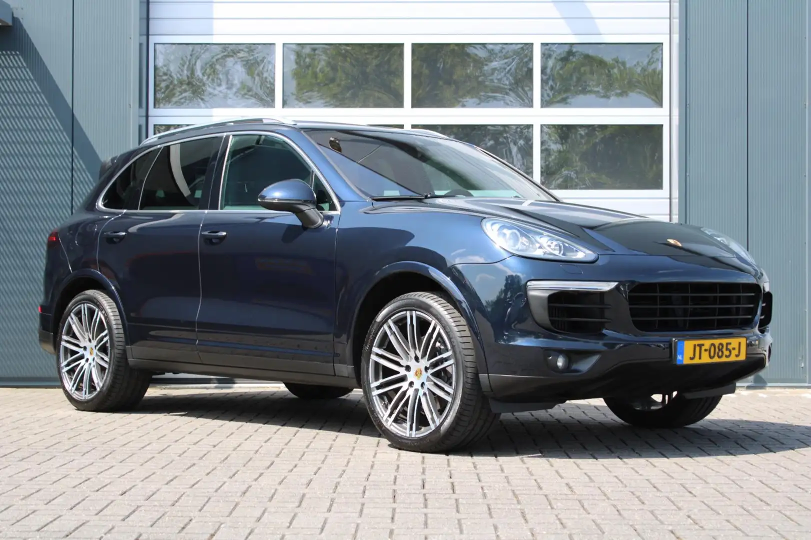 Porsche Cayenne 3.0 D Sport Chrono Soft-Close/Leder/Navi/Luchtveri Blauw - 1