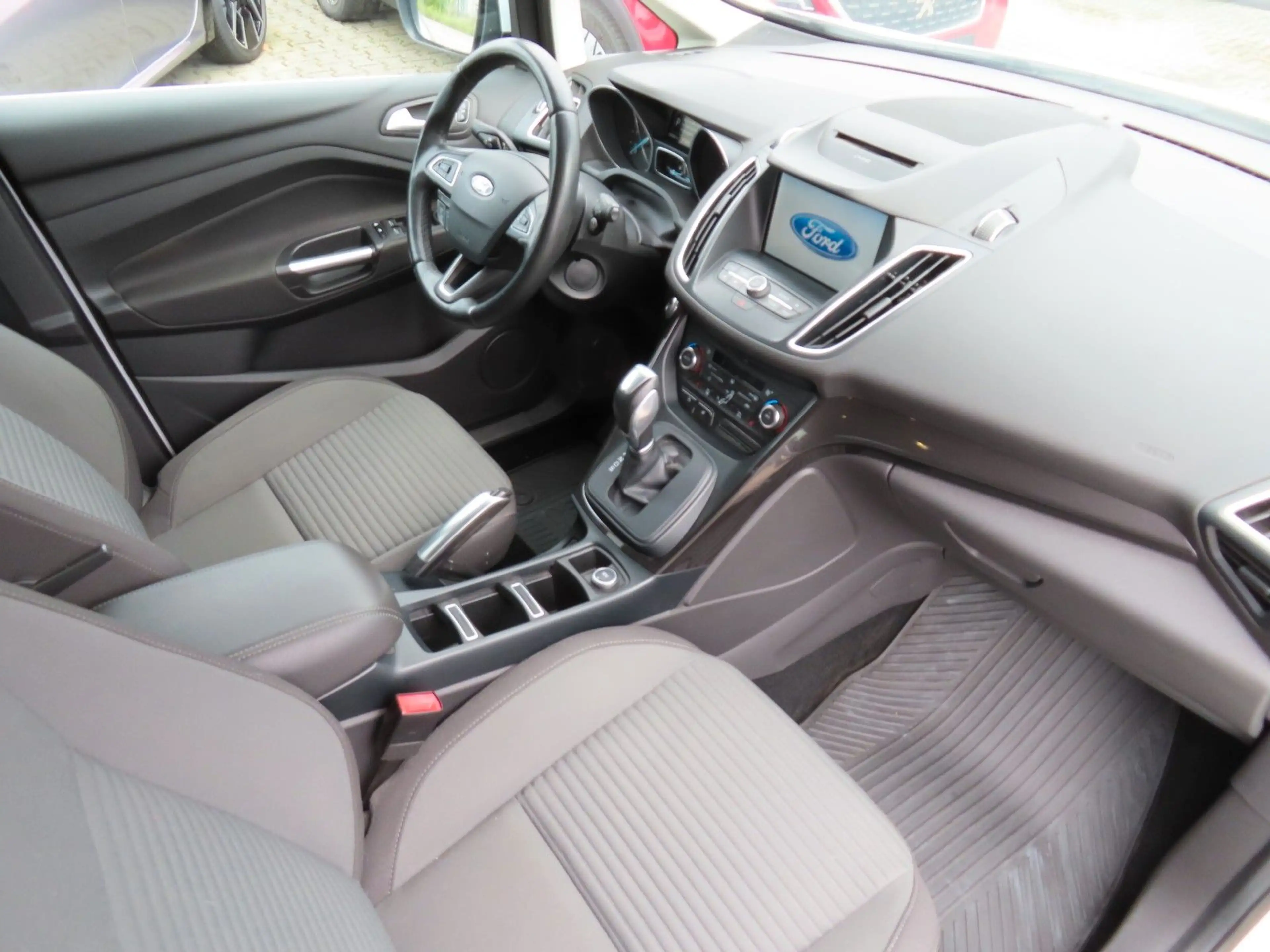 Ford Grand C-Max Grand C-MAX Titanium*Kamera*Sitzheizung*Automat — photo 10