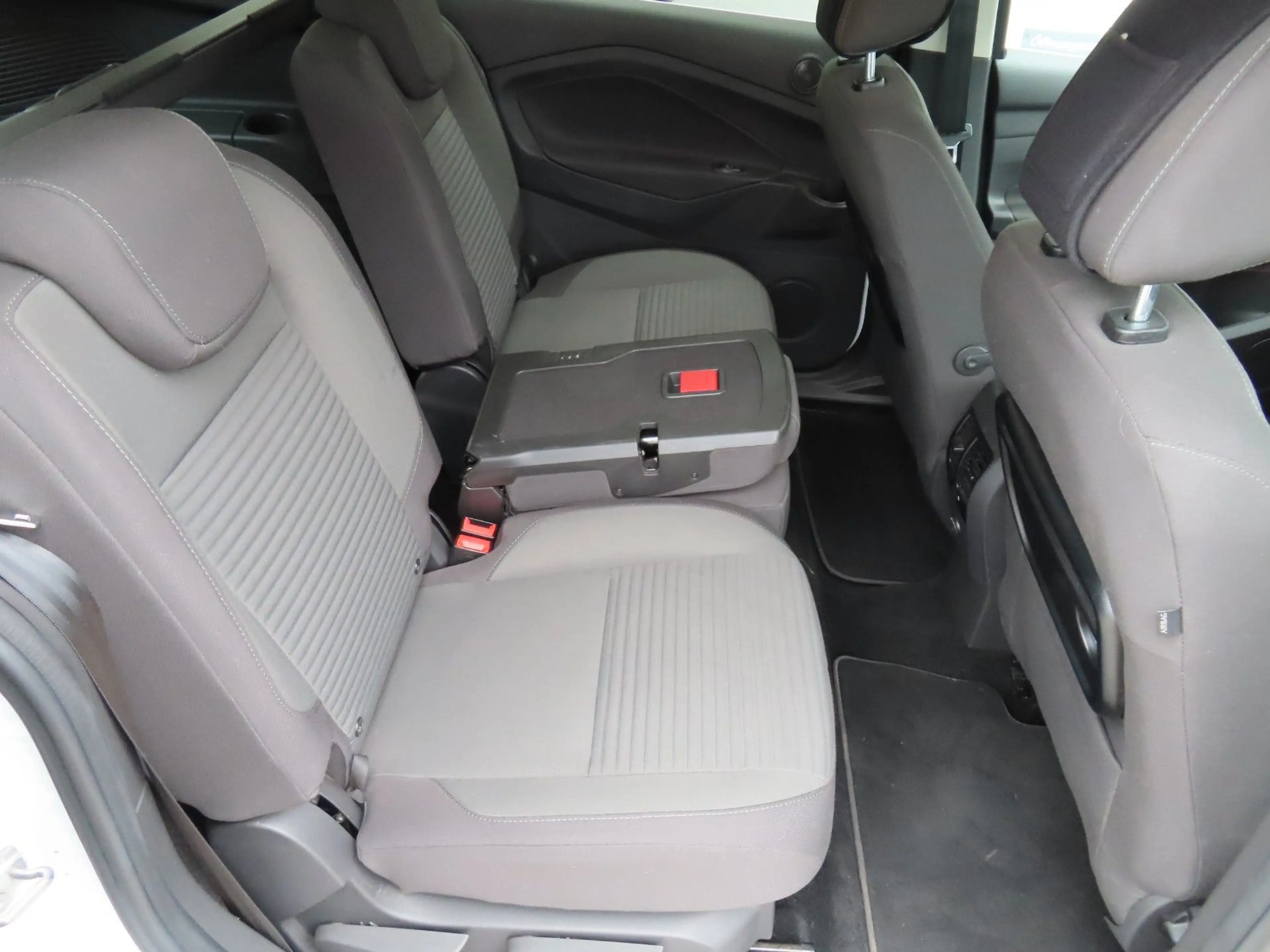 Ford Grand C-Max Grand C-MAX Titanium*Kamera*Sitzheizung*Automat — photo 13