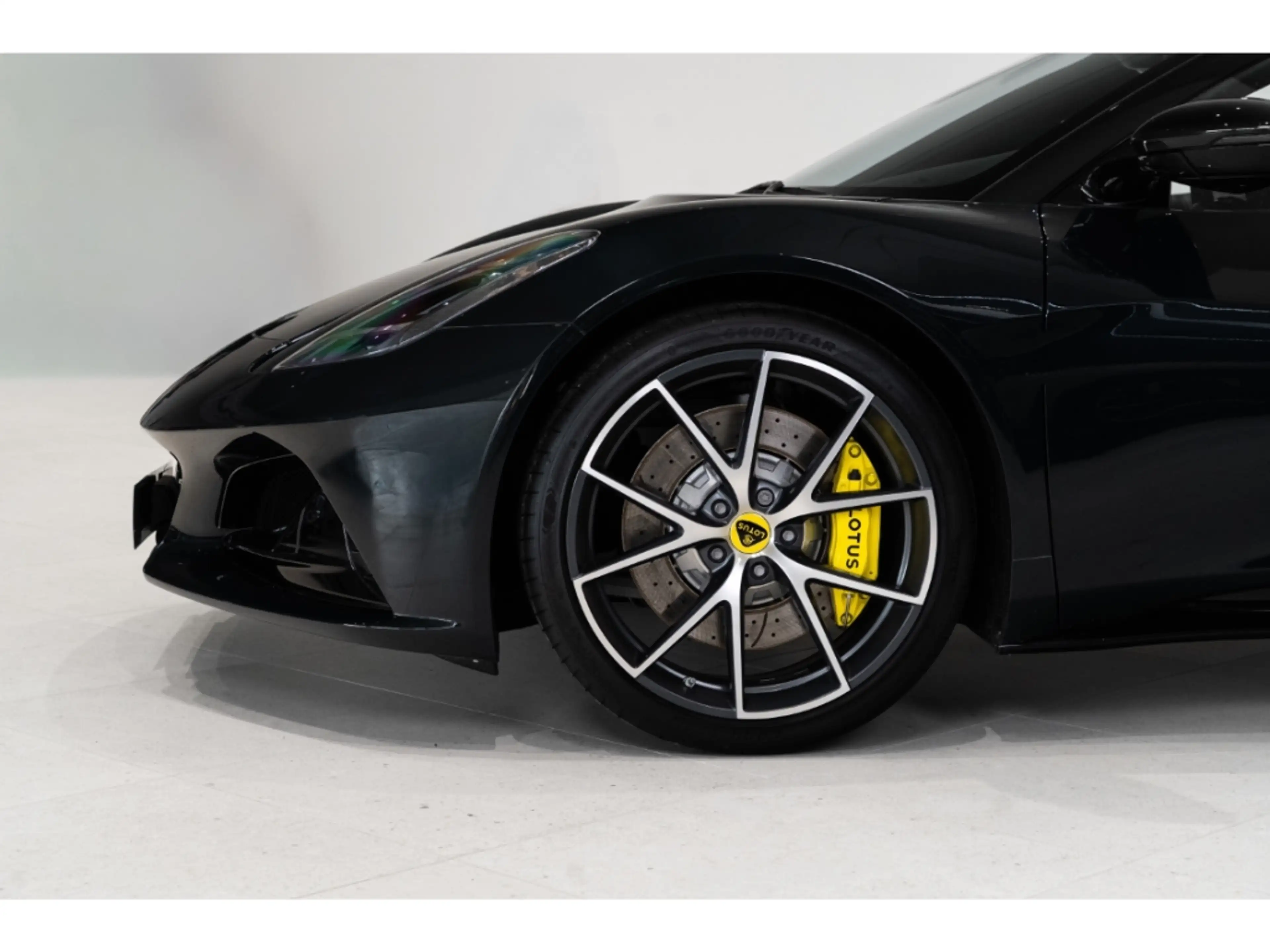 Lotus Emira 3.5 V6 298 kW SE *LOTUS HANNOVER* — photo 6