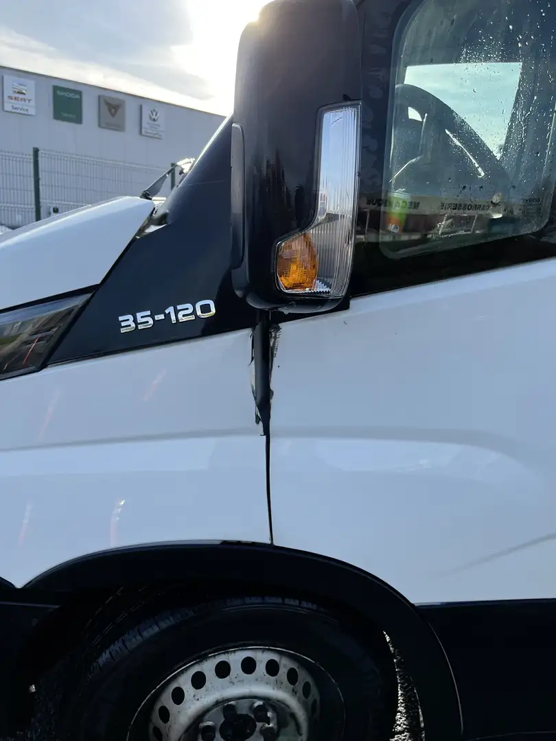 Iveco Daily CHASSIS CAB 35 S 12 EMP 3750 QUAD-LEAF BVM6 - 2