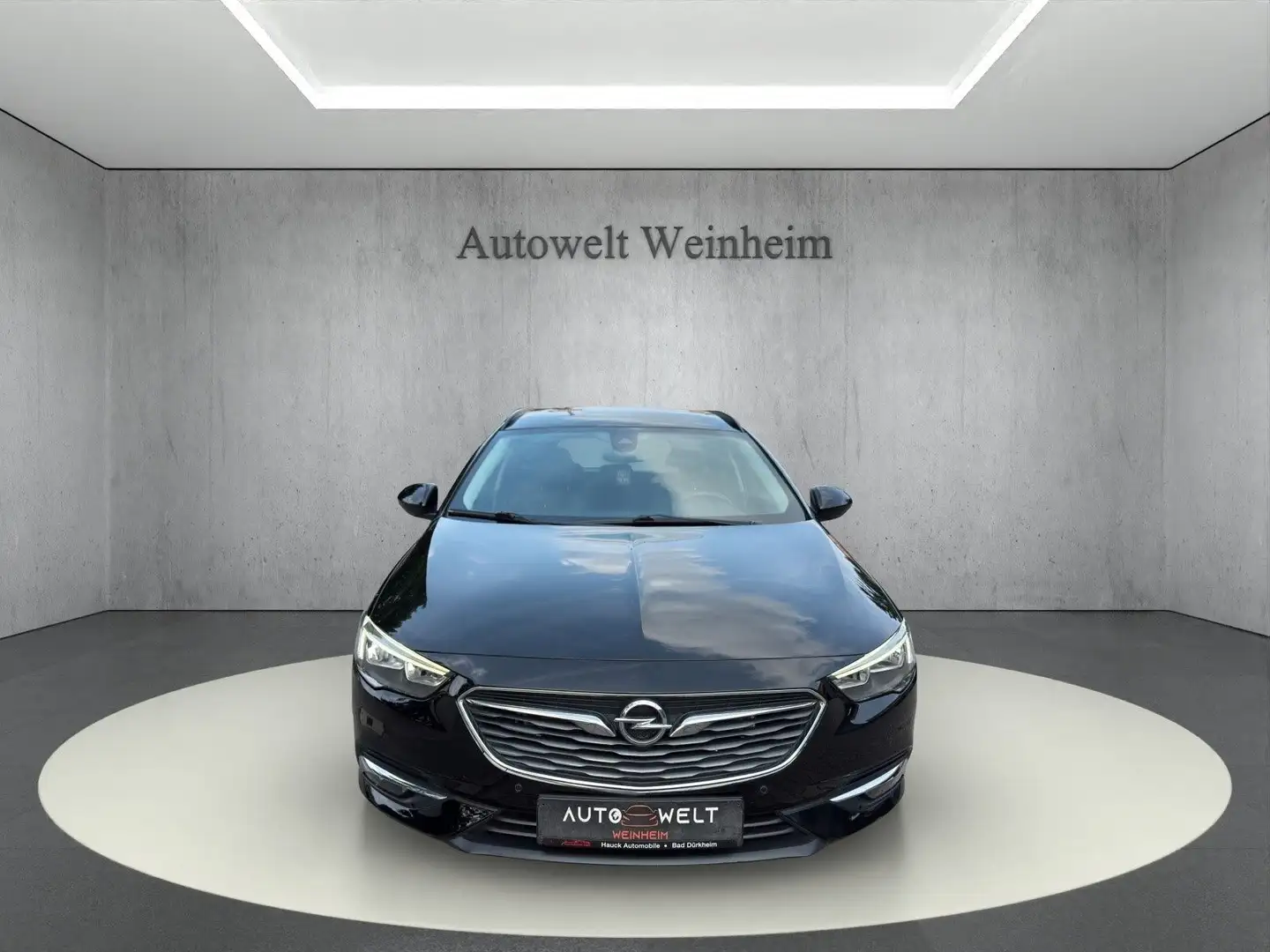 Opel Insignia B Sports Tourer Edition°Ahk°Acc°Pdc°Nav Zwart - 2