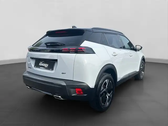 Peugeot 2008 view 5