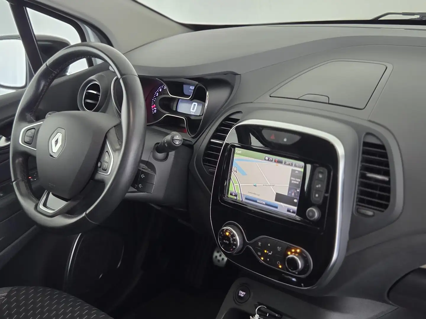Renault Captur 1.2 TCe Intens | Trekhaak | Android Auto| Parkeerc Wit - 2