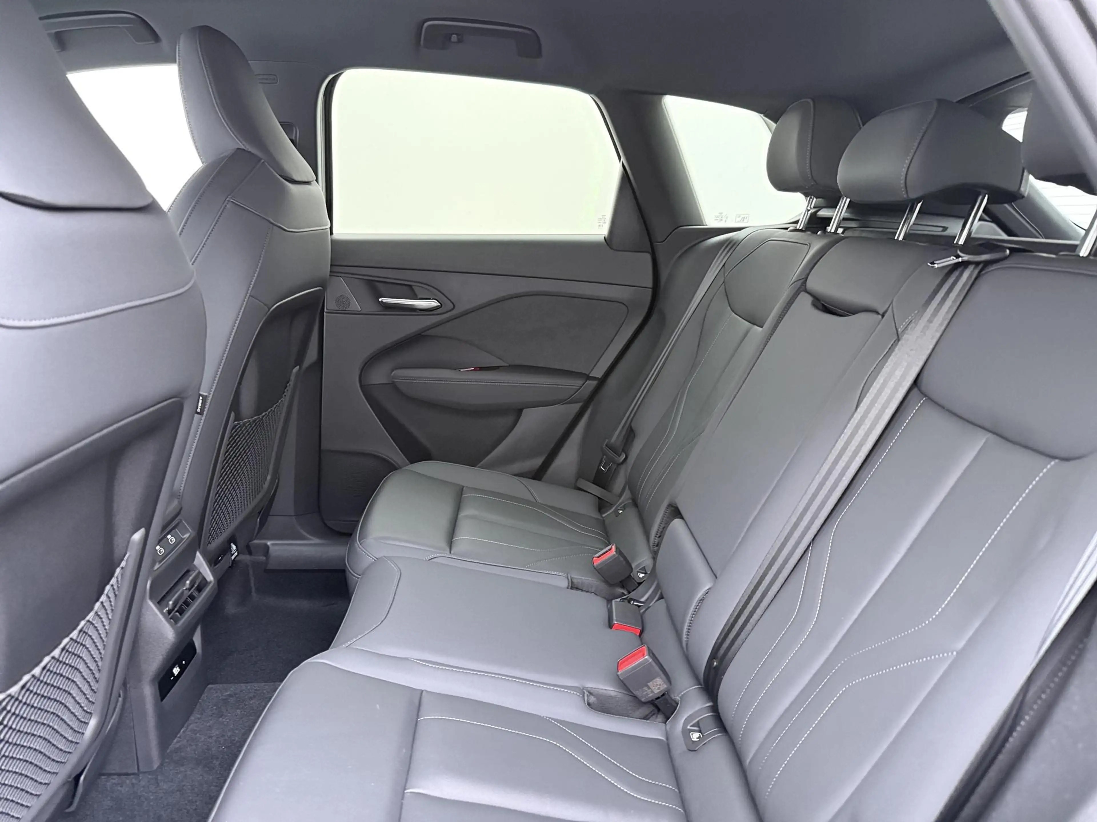 Audi Q3 S edition 1.5 e-hybrid 200 kW / 272 PK | Stoel-/St — photo 6
