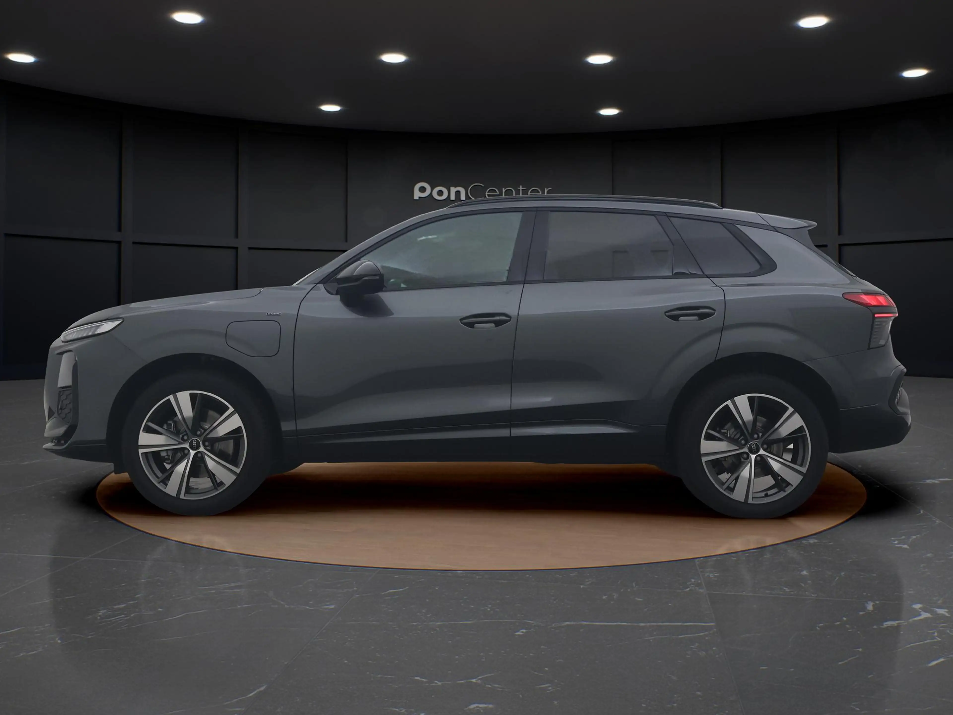 Audi Q3 S edition 1.5 e-hybrid 200 kW / 272 PK | Stoel-/St — photo 5