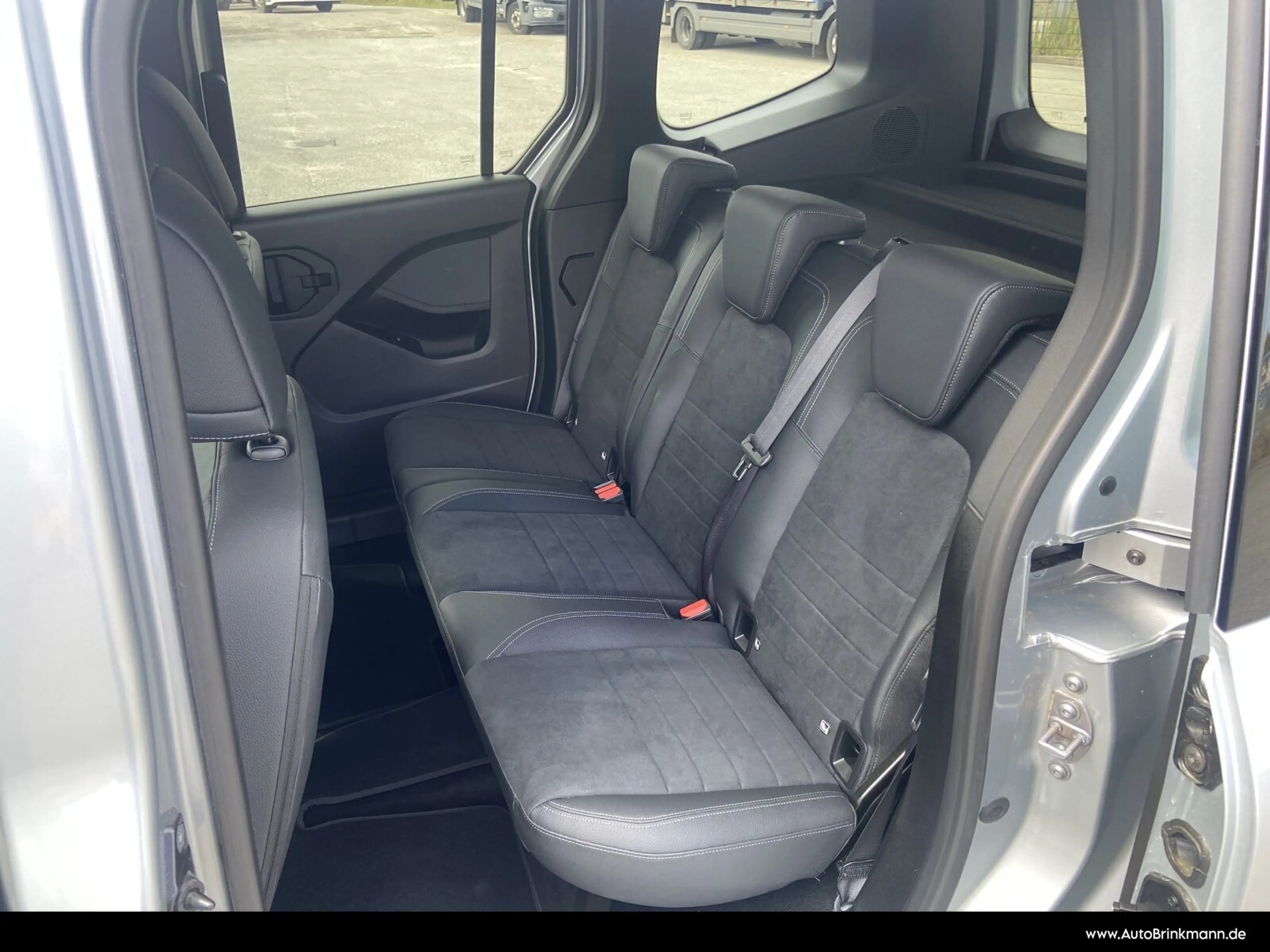 Mercedes-Benz T-Class T-Klasse T 180 d standard Edition/SHZ/Kamera/AHK — photo 11
