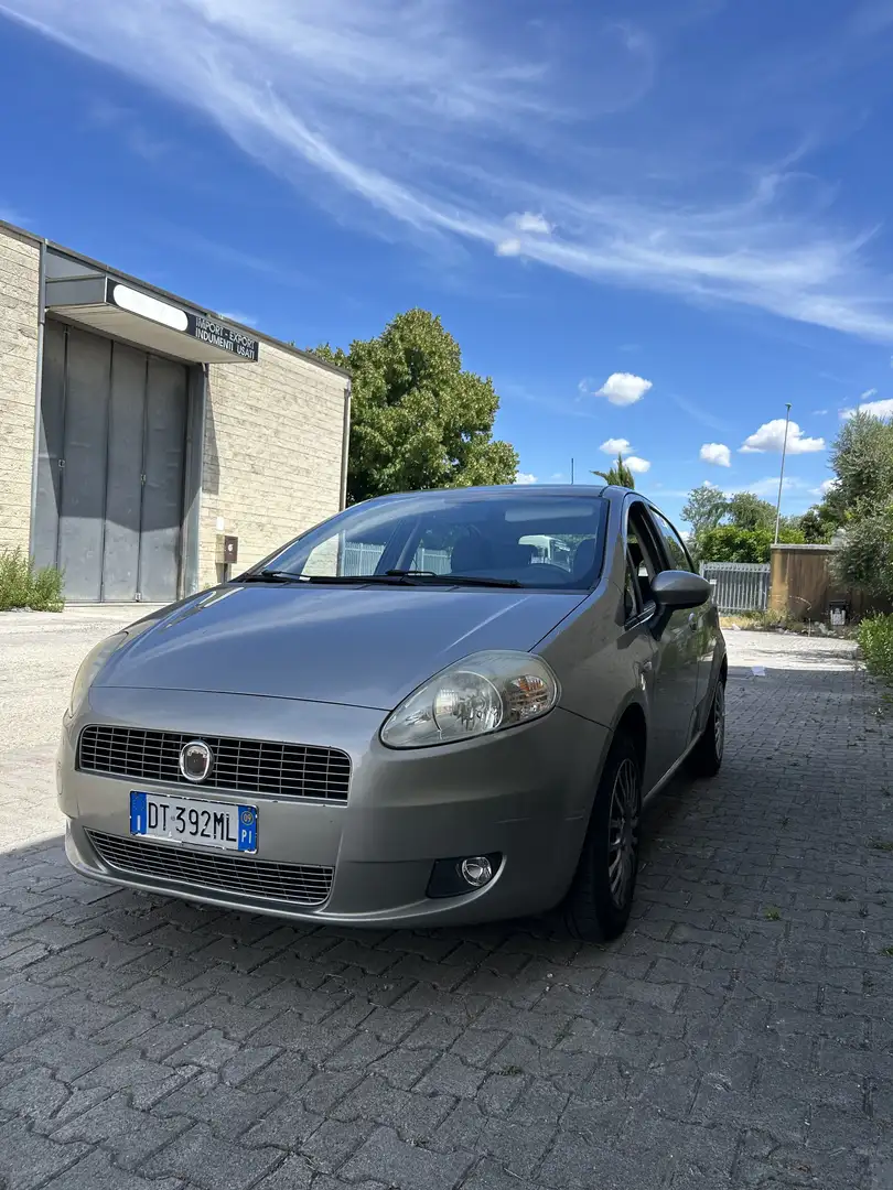 Fiat Grande Punto 5p 1.2 Dynamic 65cv - 1
