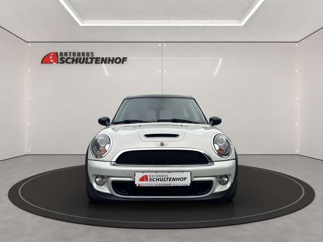 MINI Cooper SD Clubman Cooper SD*NAVI*SHZ*KLIMA