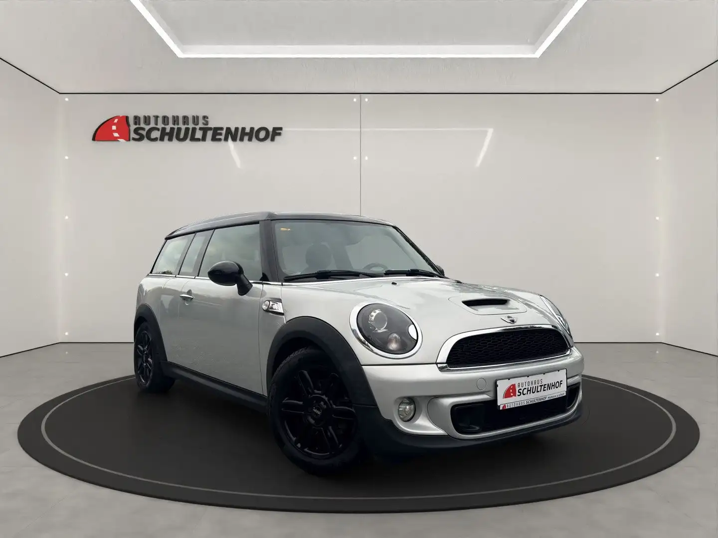 MINI Cooper SD Clubman Cooper SD*NAVI*SHZ*KLIMA Weiß - 1