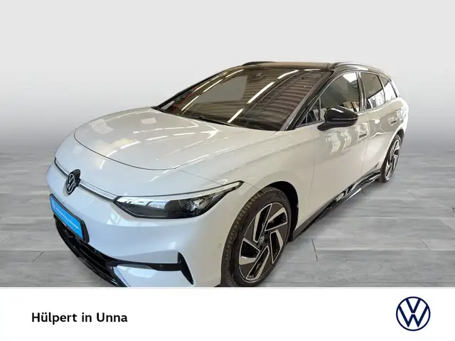 Volkswagen ID.7 Tourer PRO WÄRMEPUMPE AHK 360°CAM ACC LM20