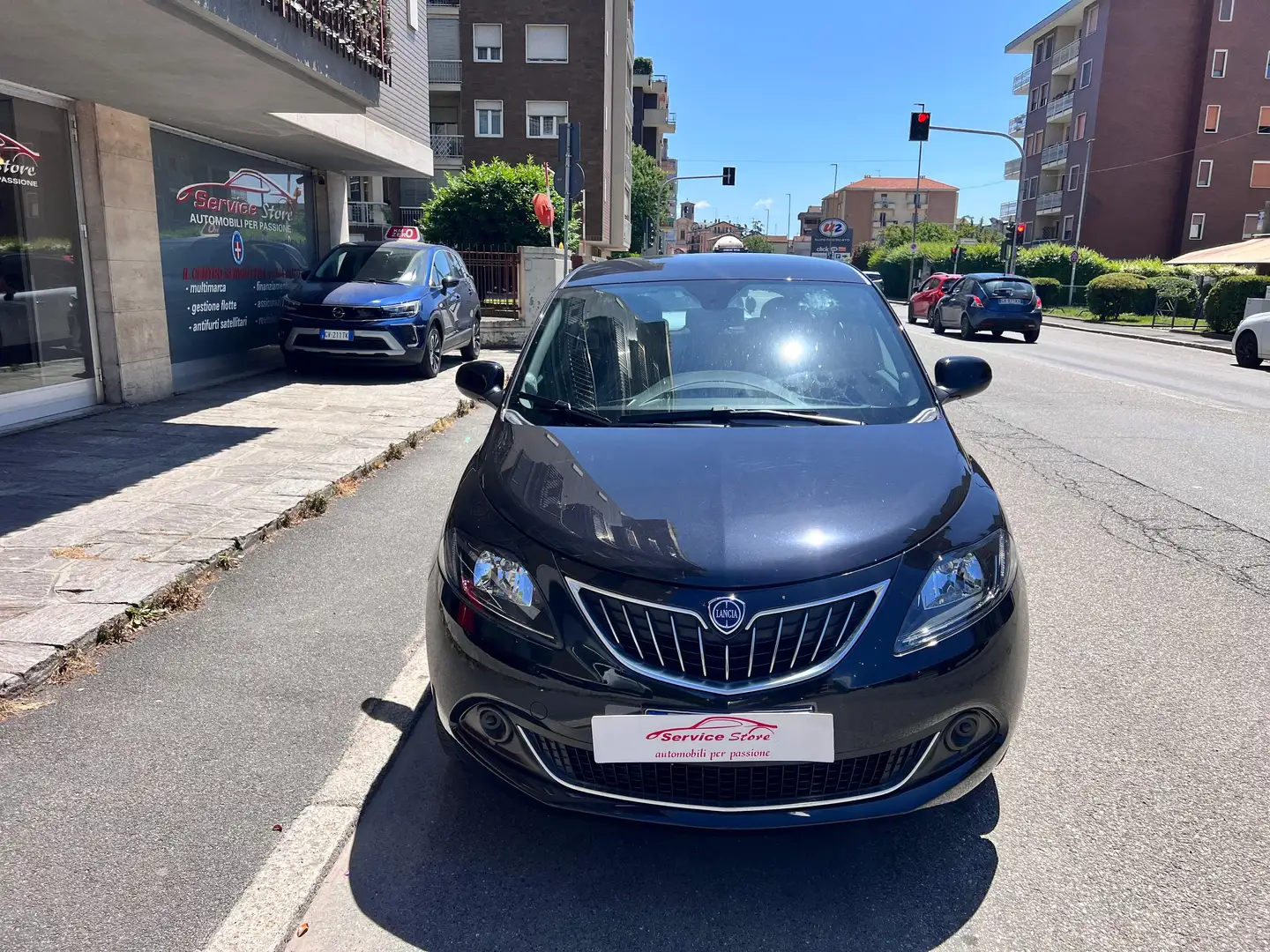Lancia Ypsilon Ypsilon 1.0 firefly hybrid Platino s Nero - 2