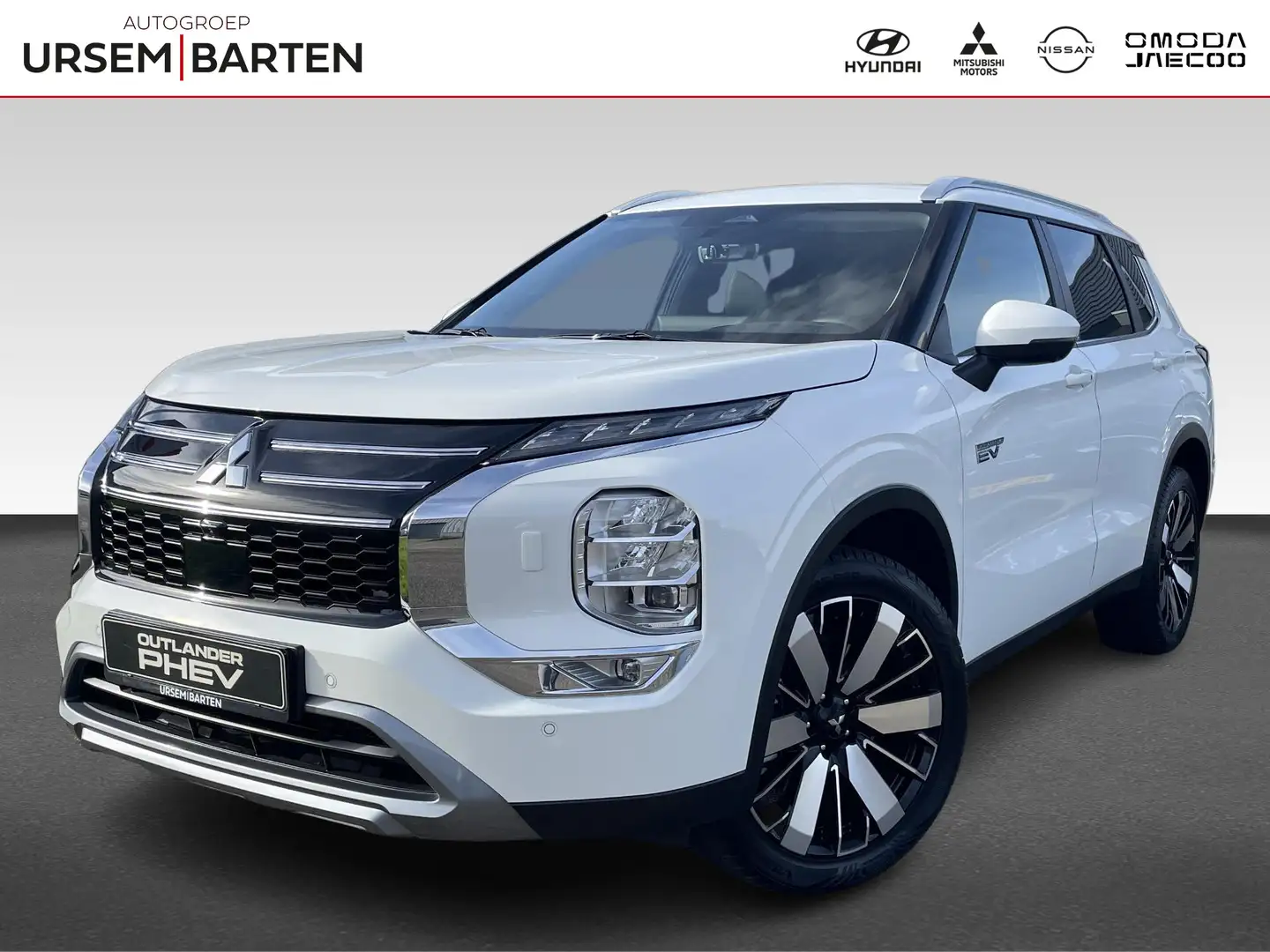 Mitsubishi Outlander 2.4 PHEV First Edition Tot € 6.500,- VOORDEEL! Wit - 1